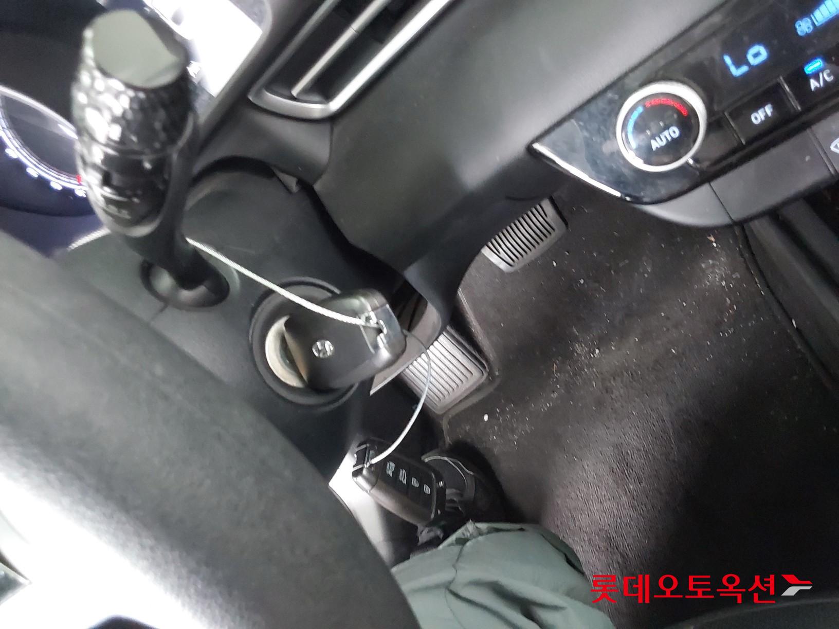 Hyundai Avante Hybrid id 3052540 из Кореи 33