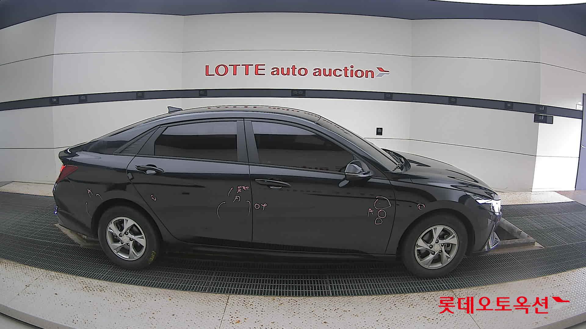 Hyundai Avante 2021 Phantom Black Pearl из Кореи, фото 3