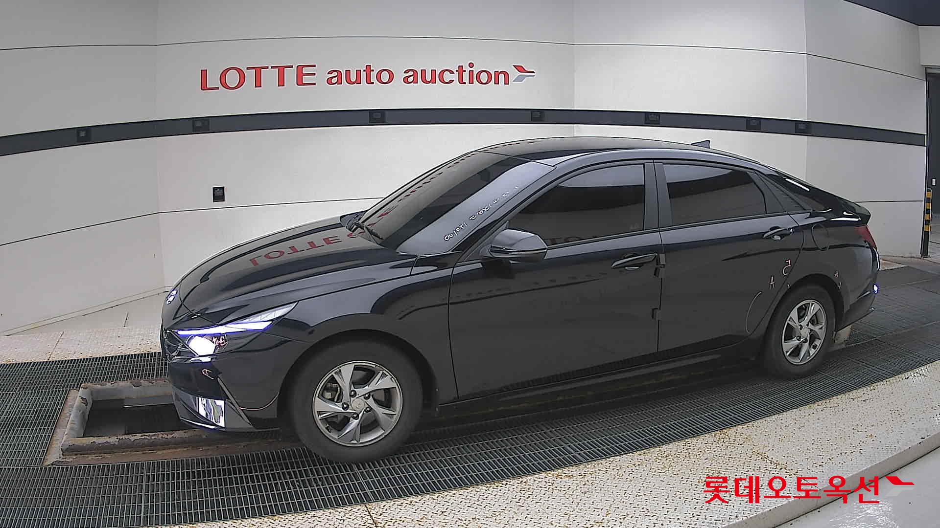 Hyundai Avante id 3052532 из Кореи 12