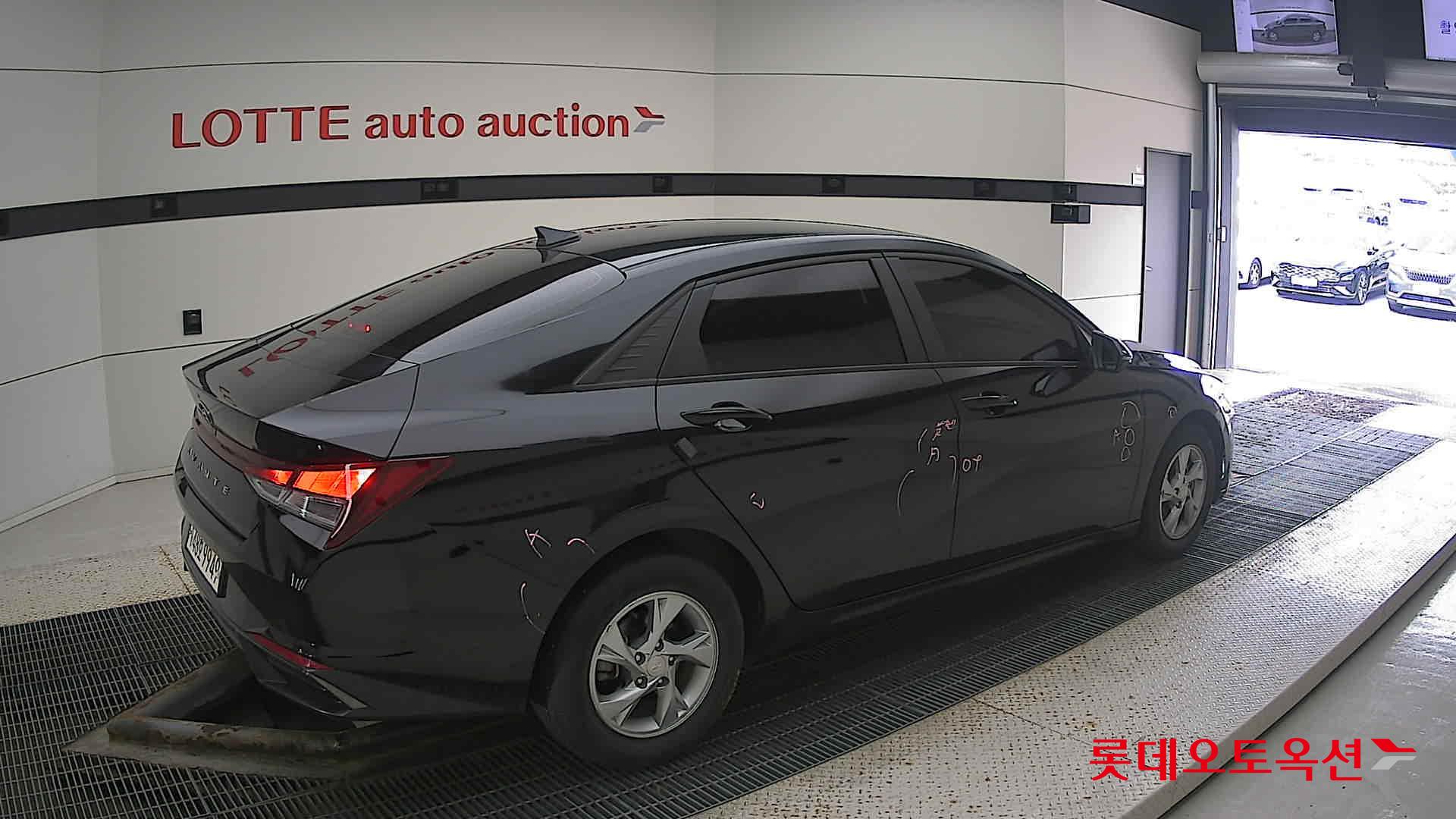 Hyundai Avante id 3052532 из Кореи 19