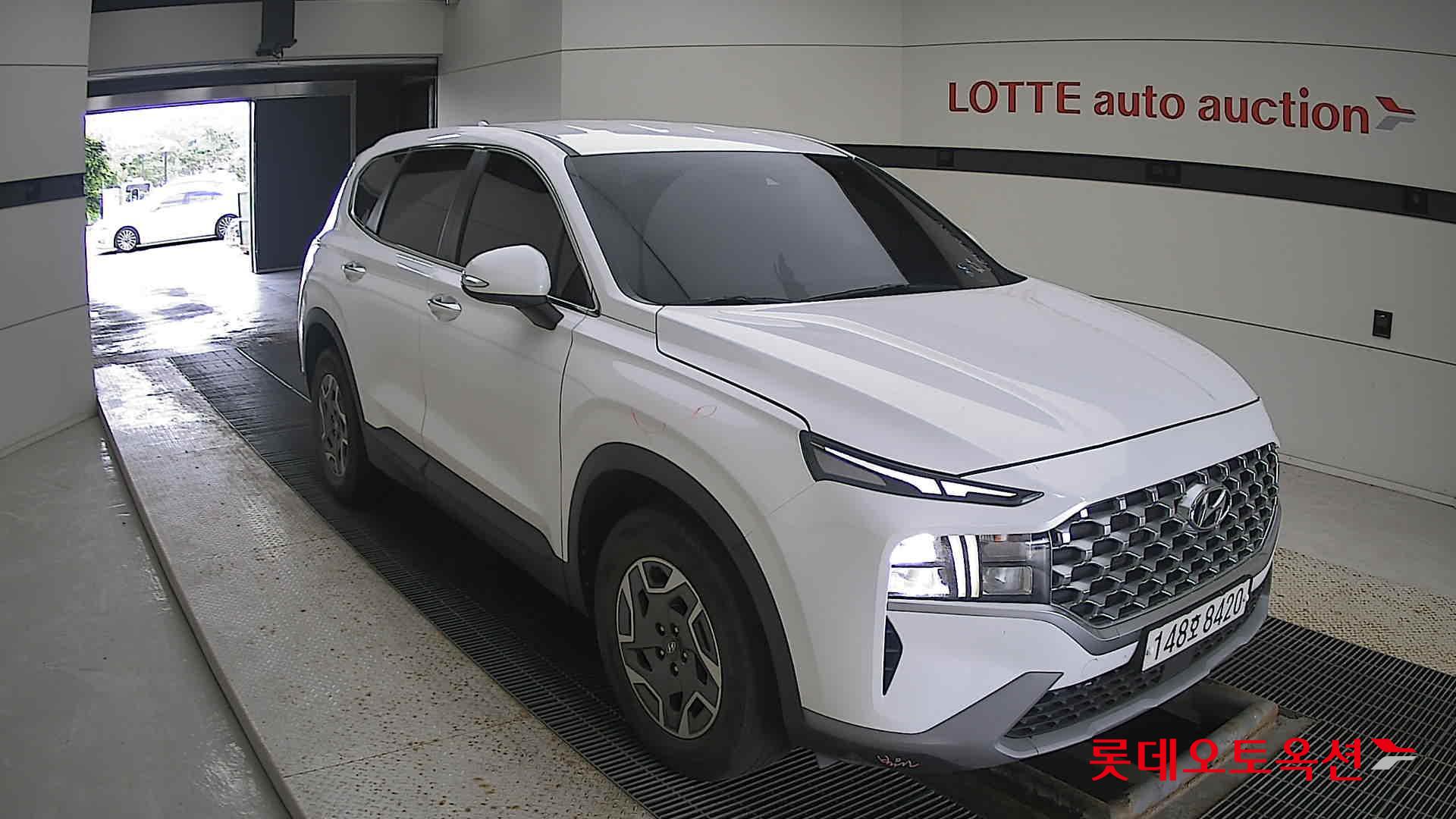 Hyundai Santa Fe Hybrid 2022 Creamy White Pearl (optional) из Кореи, фото 2