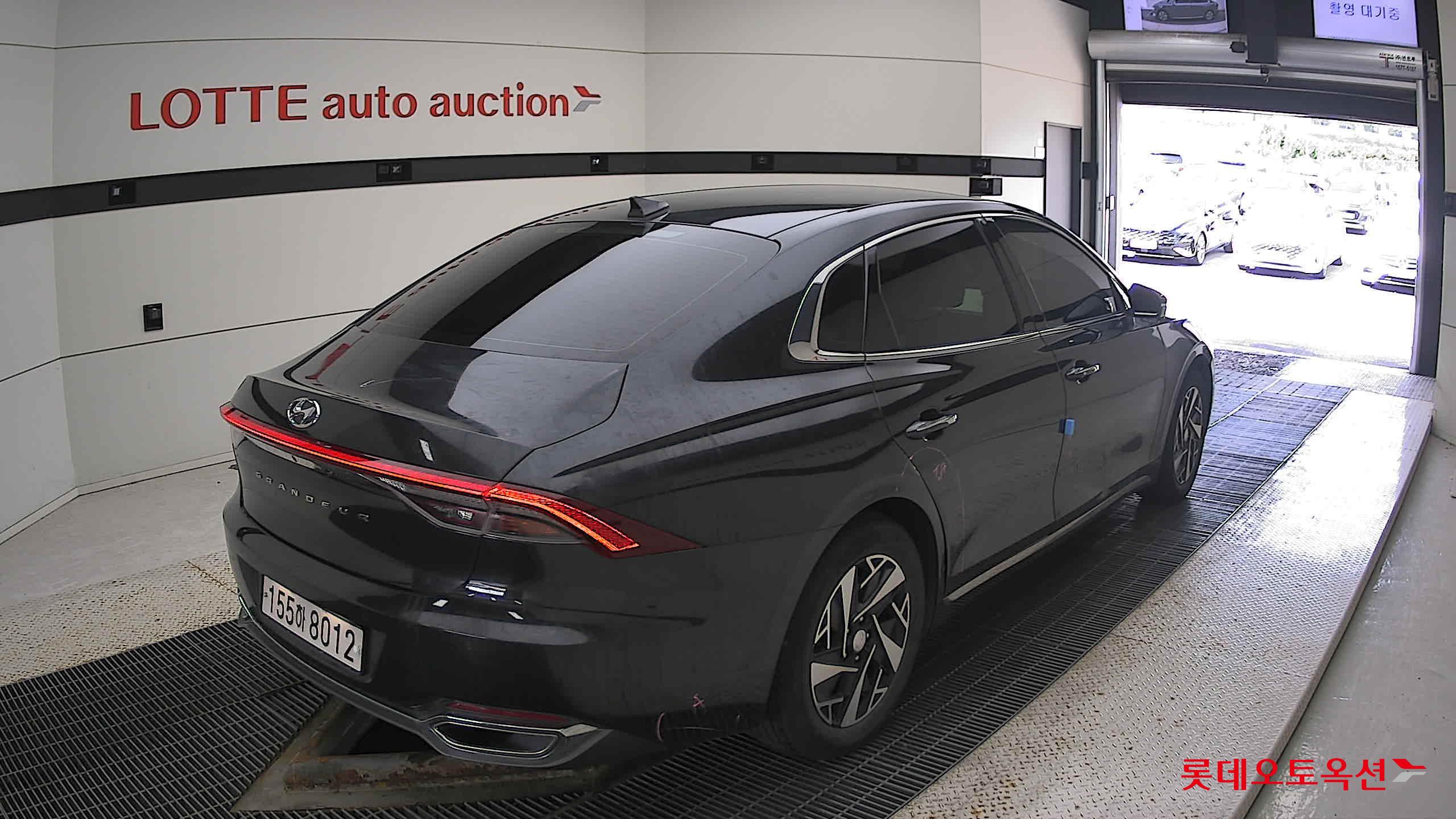 Hyundai Grandeur Hybrid 2022 Forest Black Pearl из Кореи, фото 4