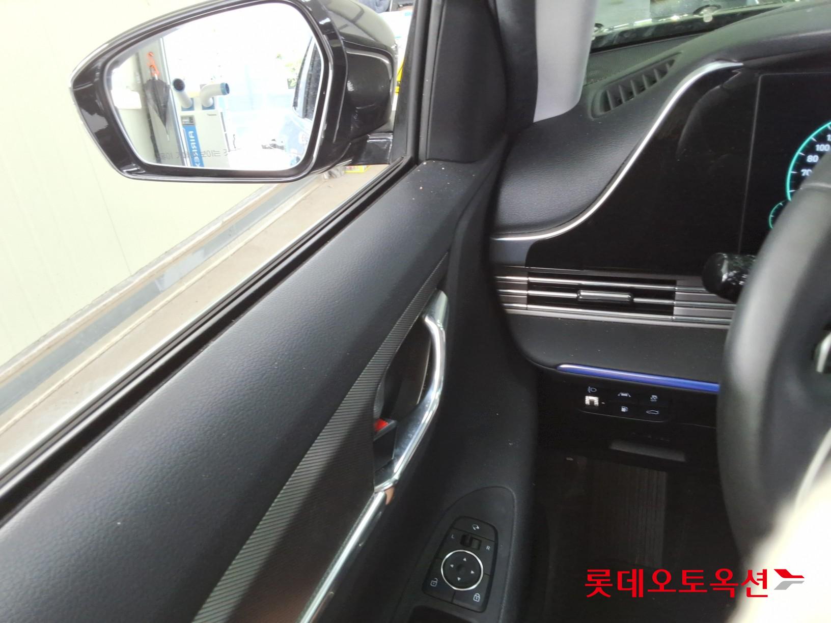 Hyundai Grandeur Hybrid id 3057672 из Кореи 28