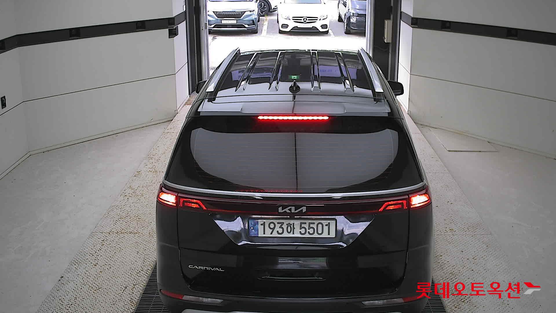 Kia Carnival 2022 Aurora Black Pearl из Кореи, фото 5