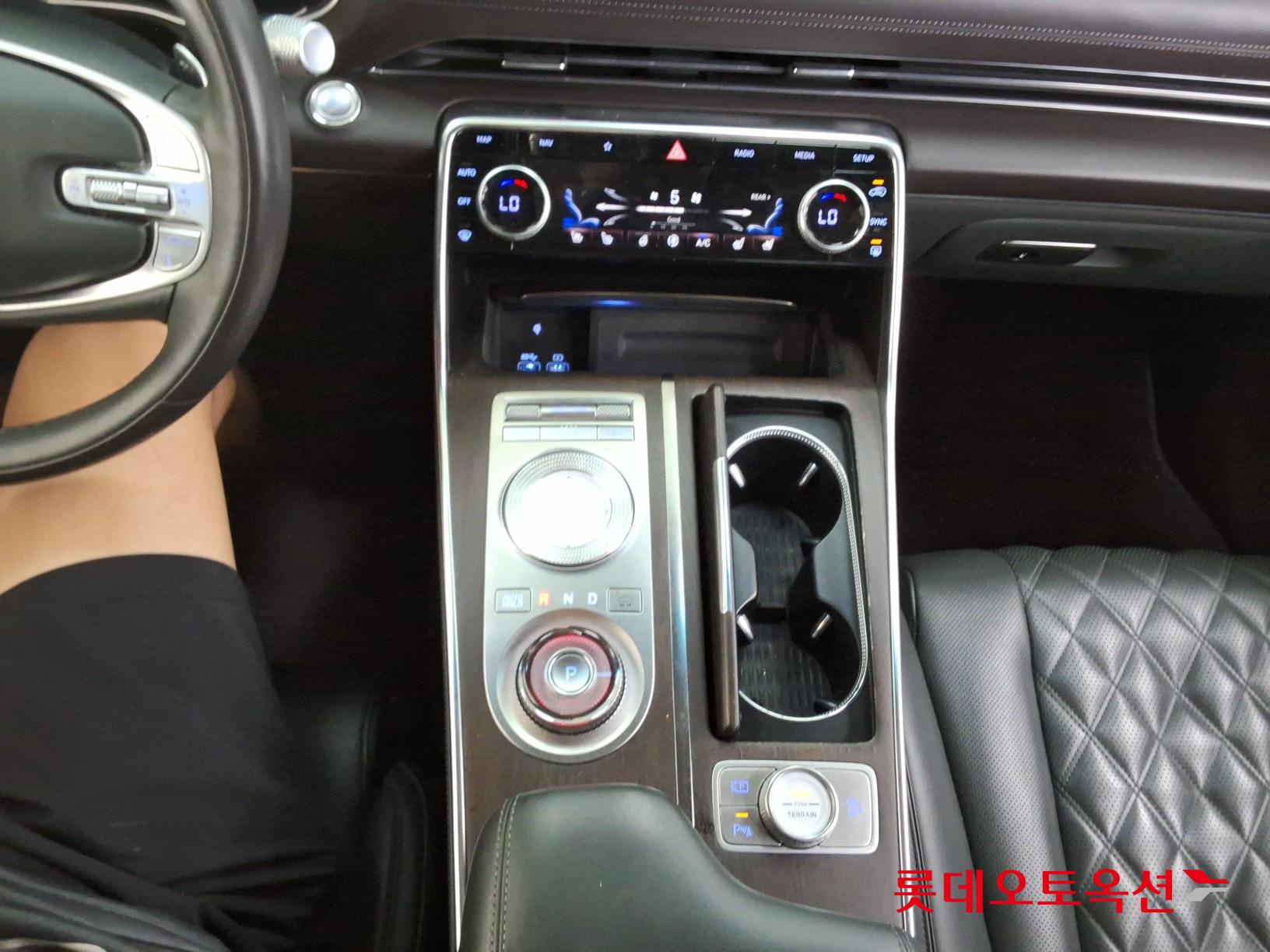 Hyundai GV80 id 3052527 из Кореи 31