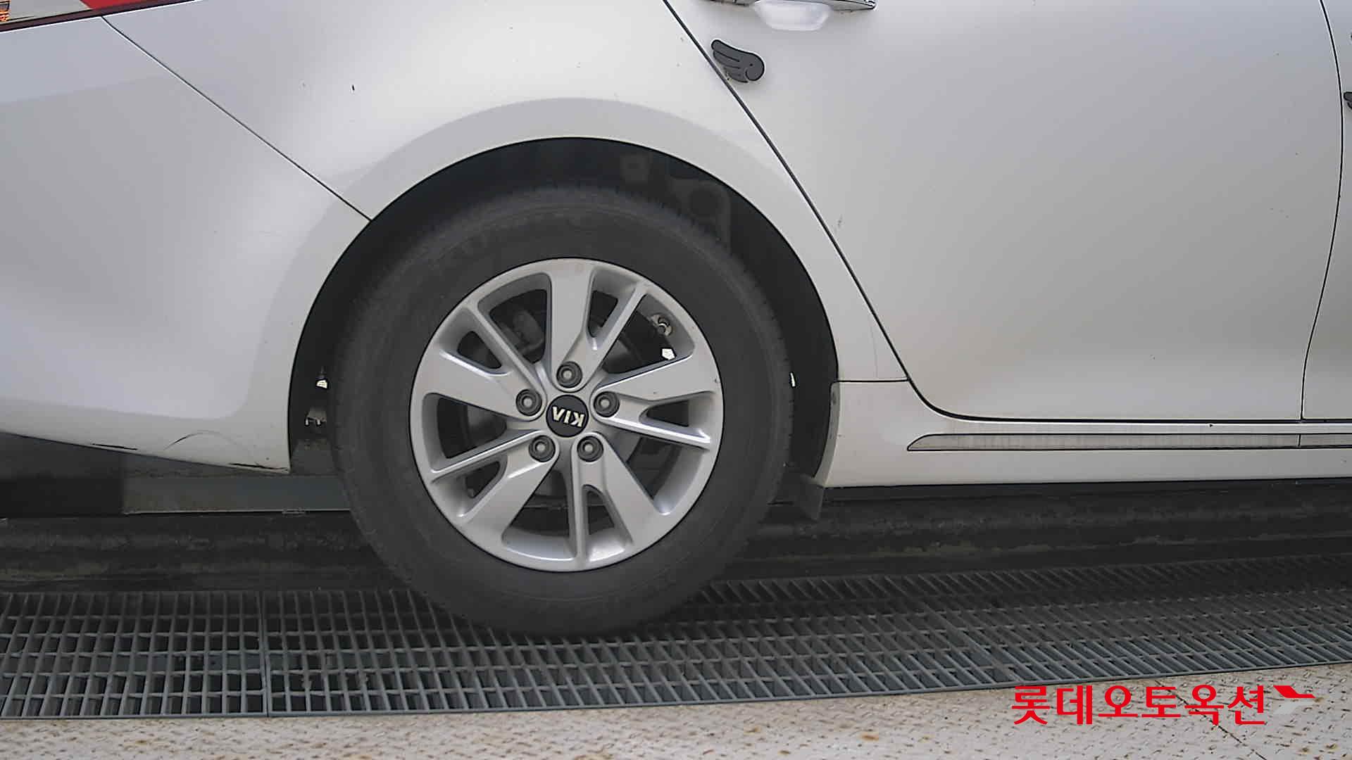 Kia K5 id 3052569 из Кореи 24