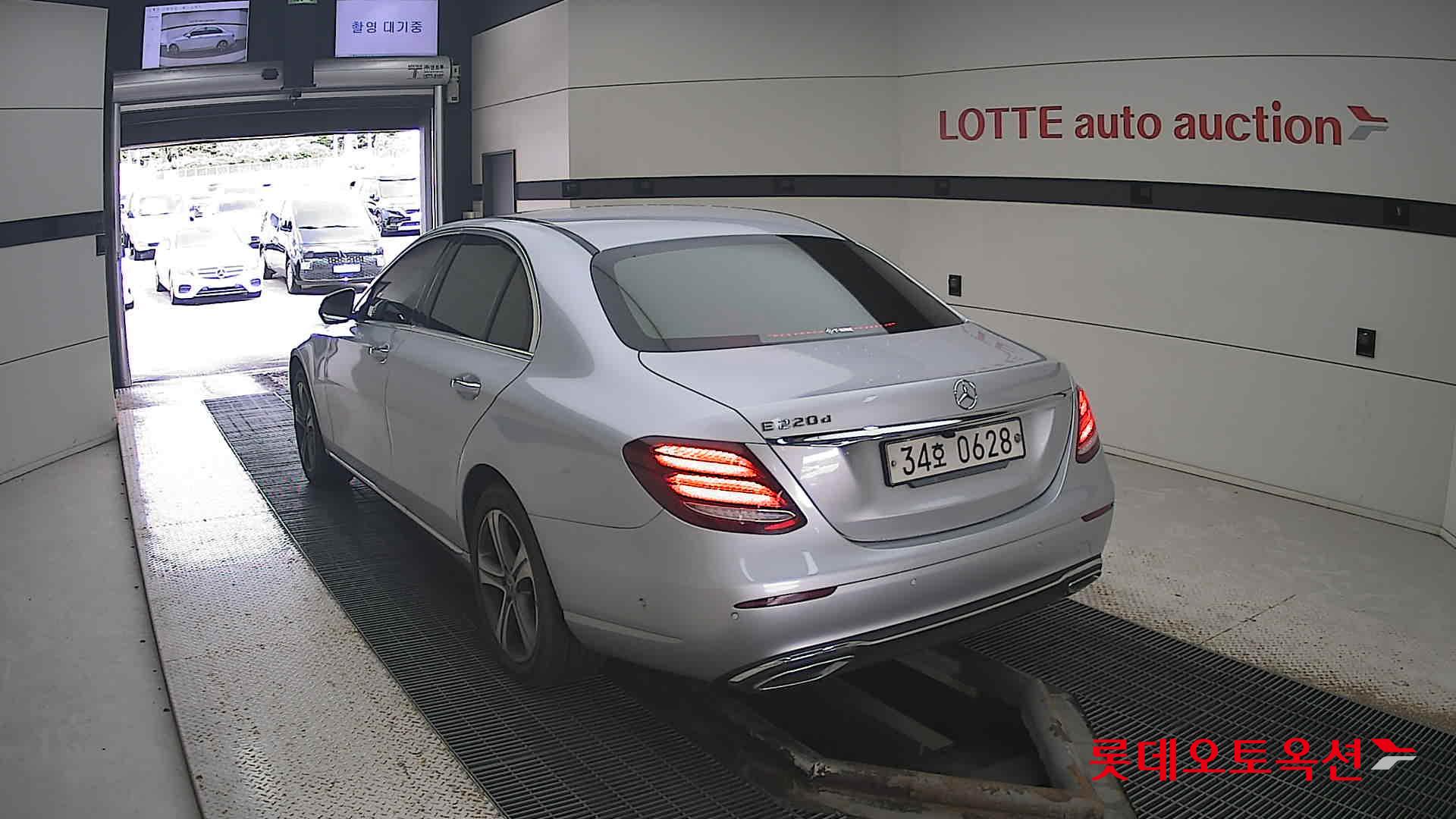 مرسيدس E220D