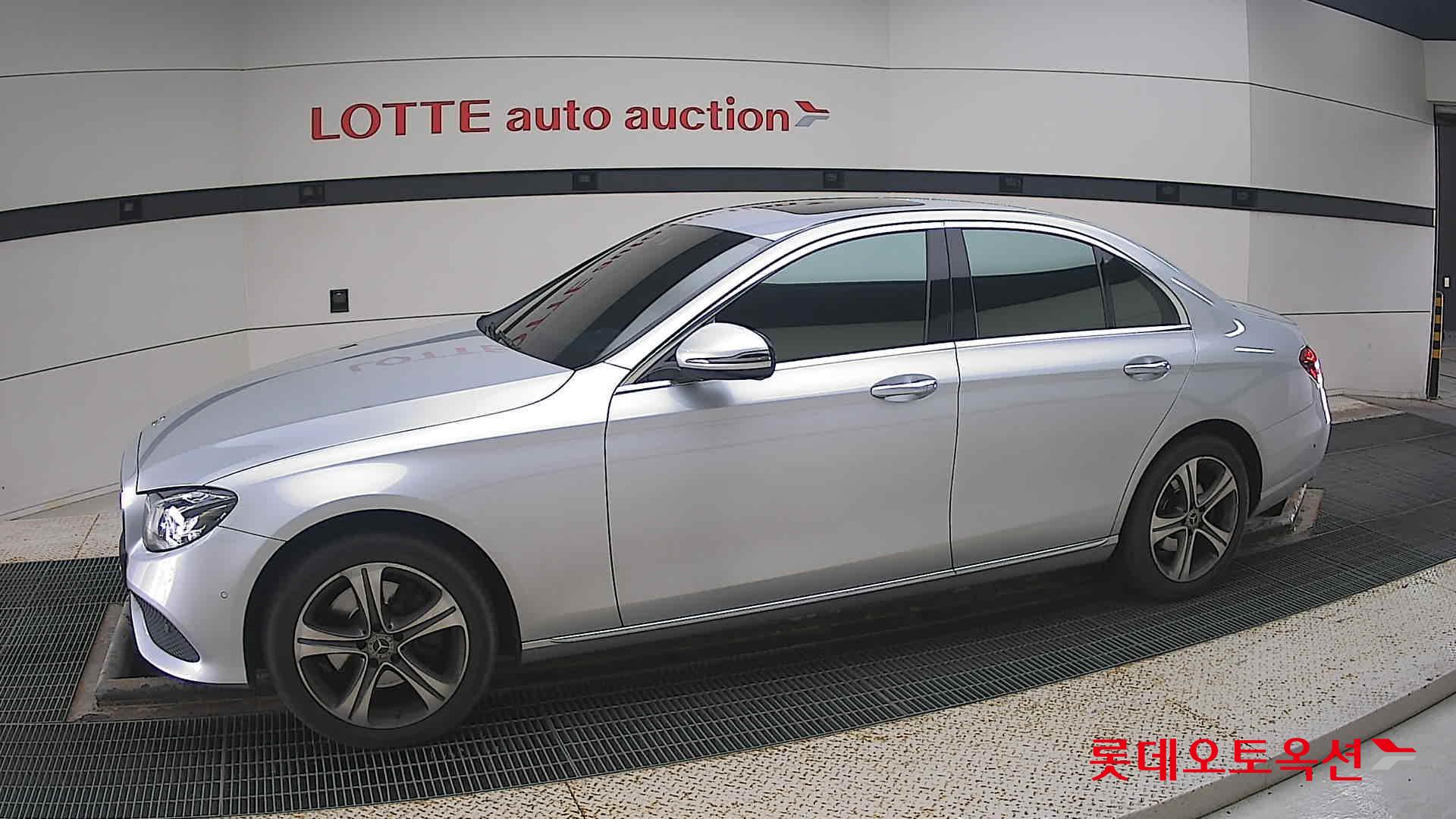 مرسيدس E220D