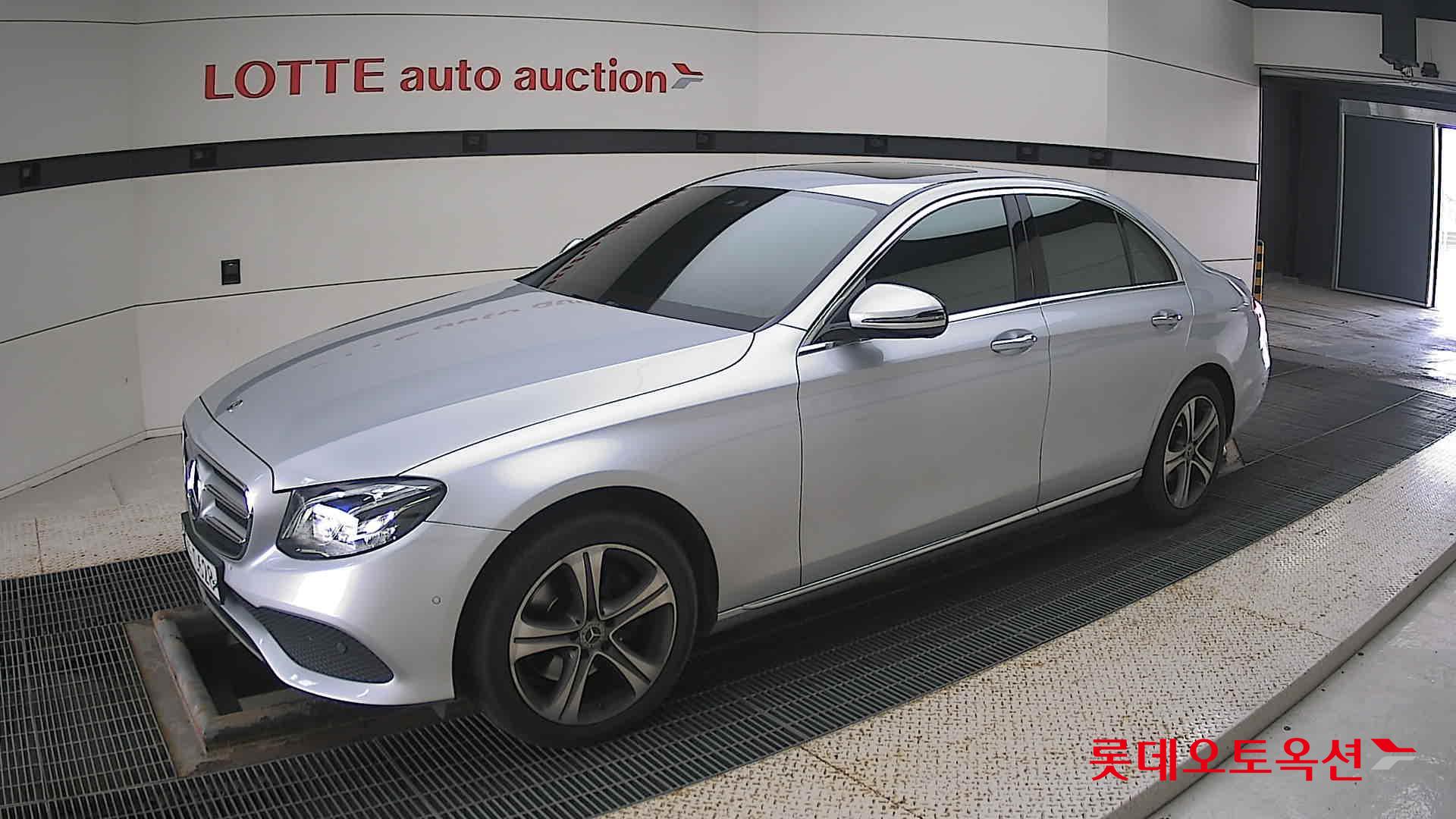 مرسيدس E220D