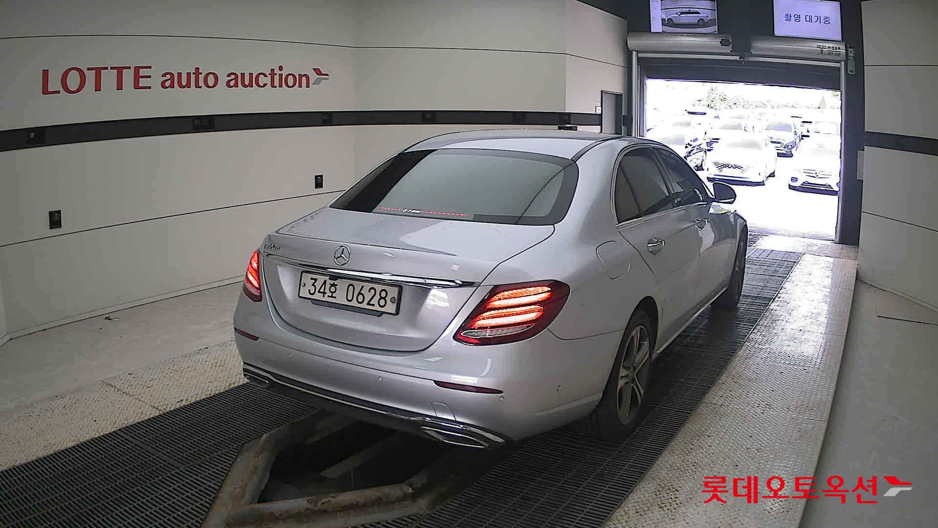 مرسيدس E220D