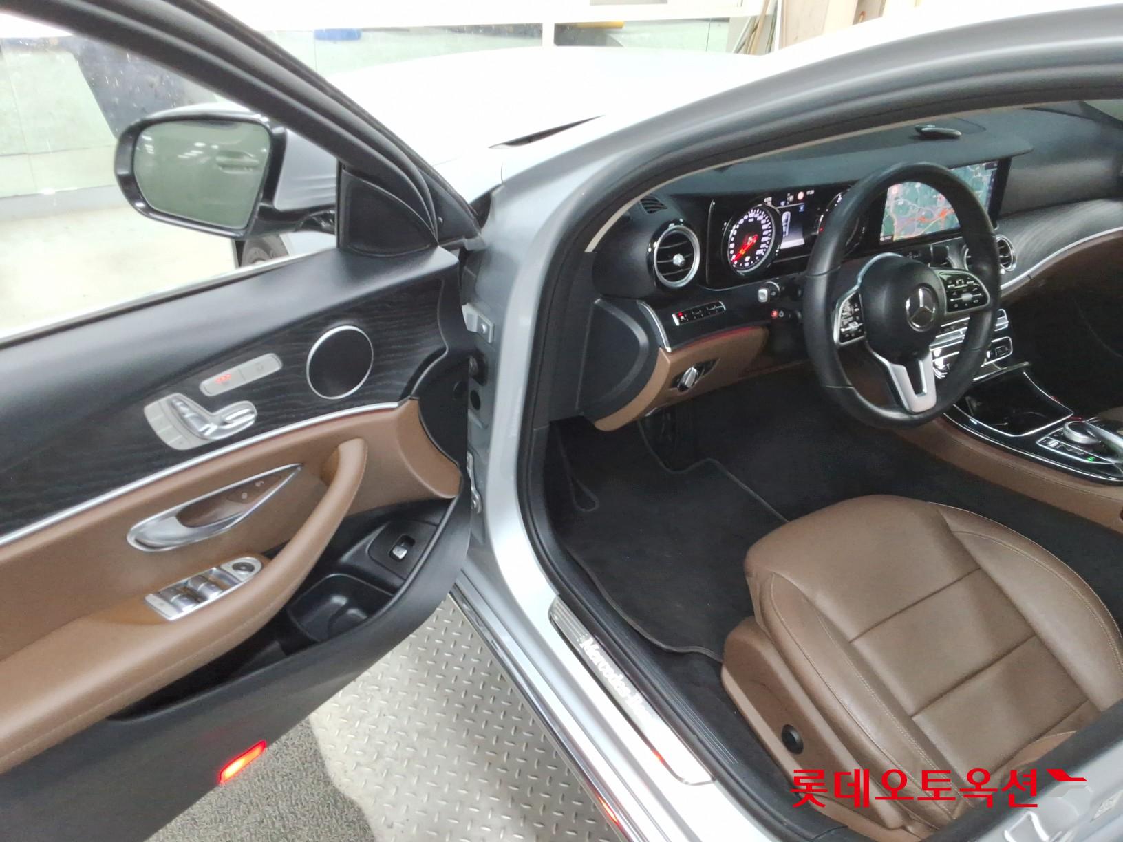 Mercedes-Benz E220 d id 3057615 из Кореи 35