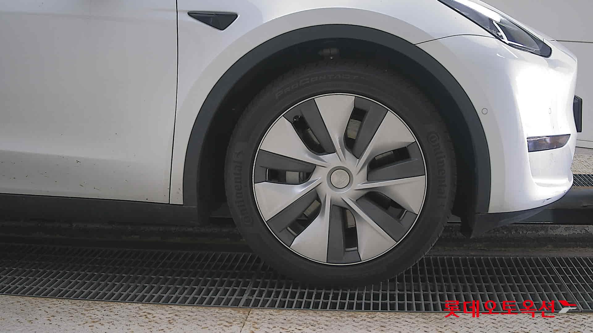 تسلا - MODEL Y - Image 23