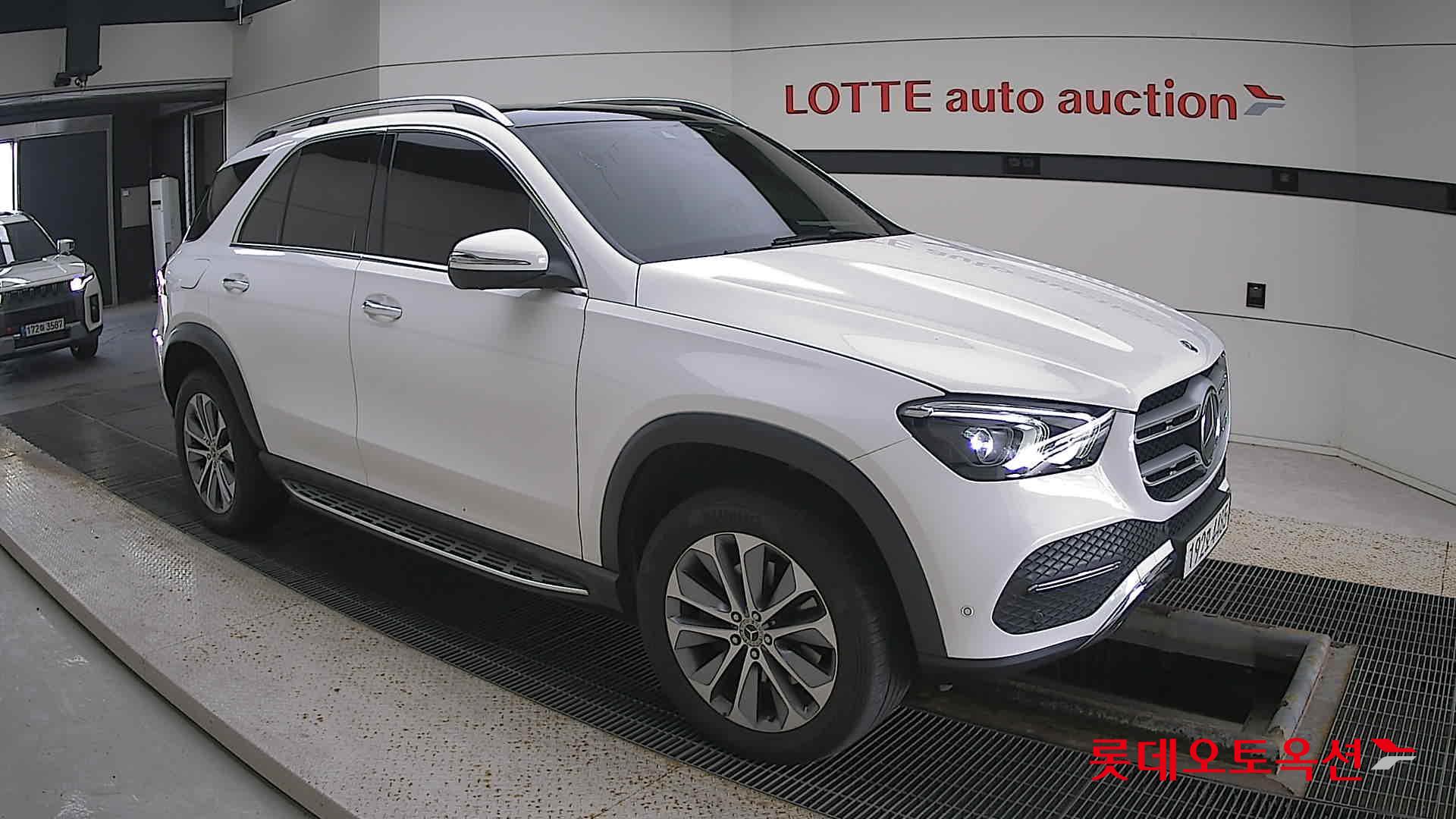 Mercedes-Benz Mercedes-Benz GLE300 d 4MATIC id 3052607 из Кореи 16