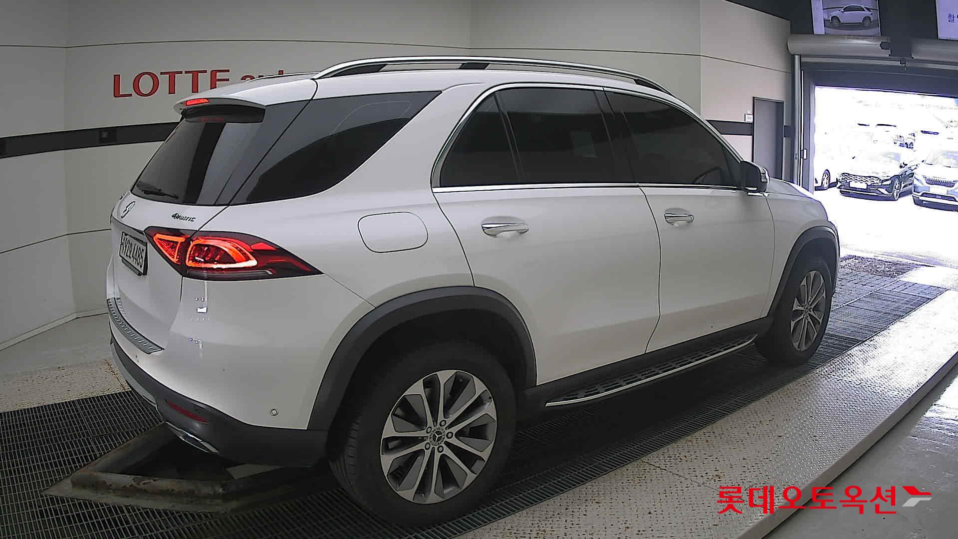 Mercedes-Benz Mercedes-Benz GLE300 d 4MATIC id 3052607 из Кореи 19