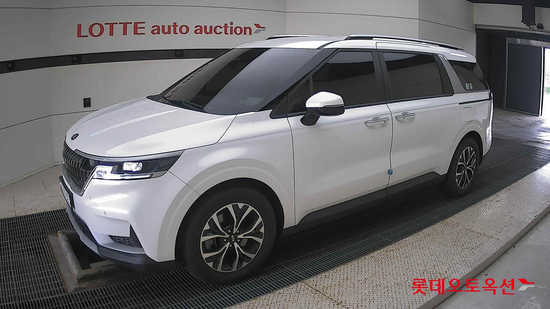 Kia Carnival id 3057720 из Кореи 13