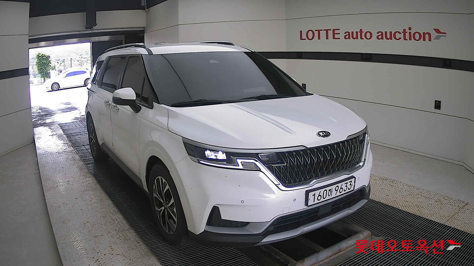 Kia Carnival id 3057720 из Кореи 15