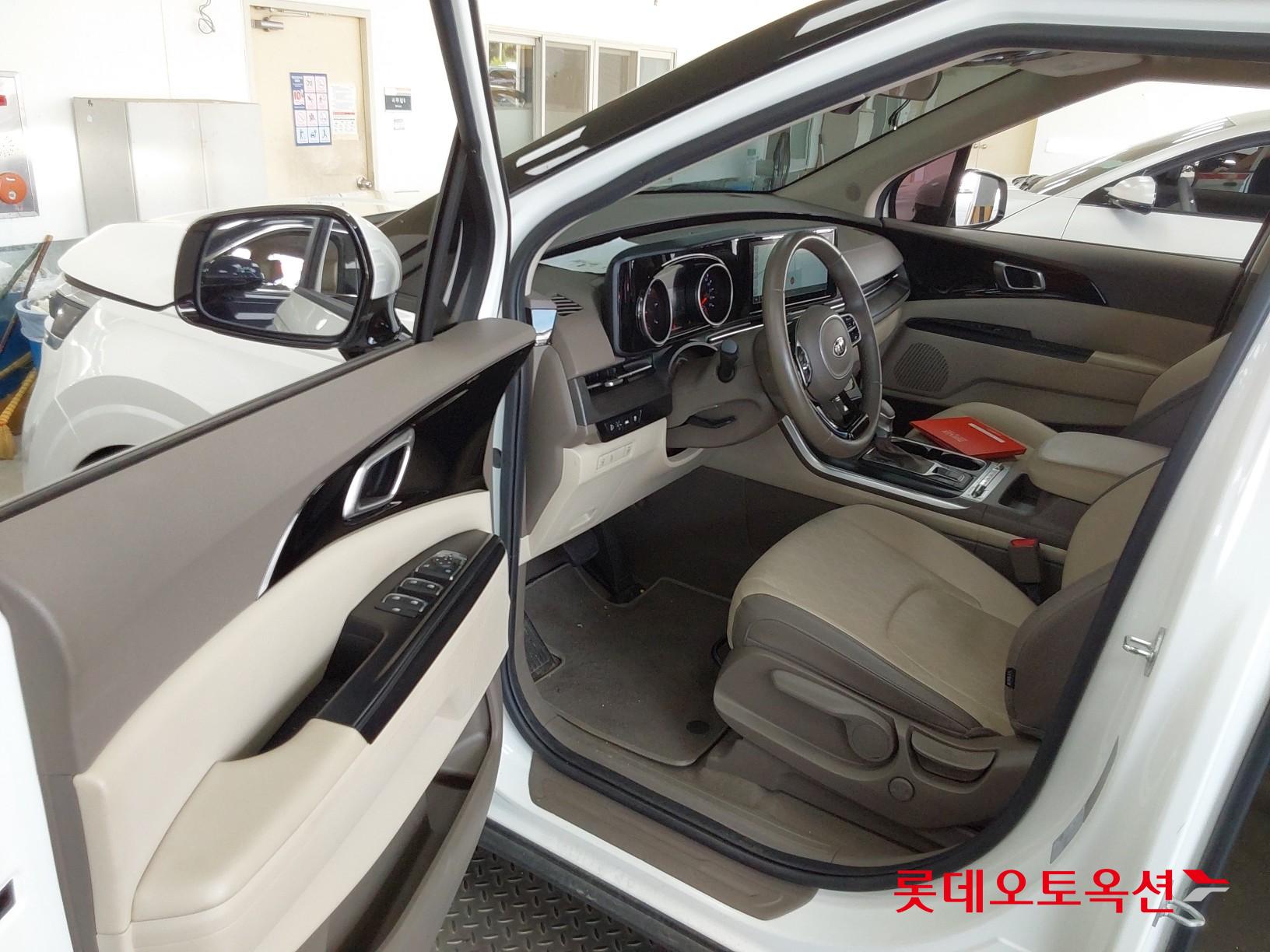 Kia Carnival id 3057720 из Кореи 35