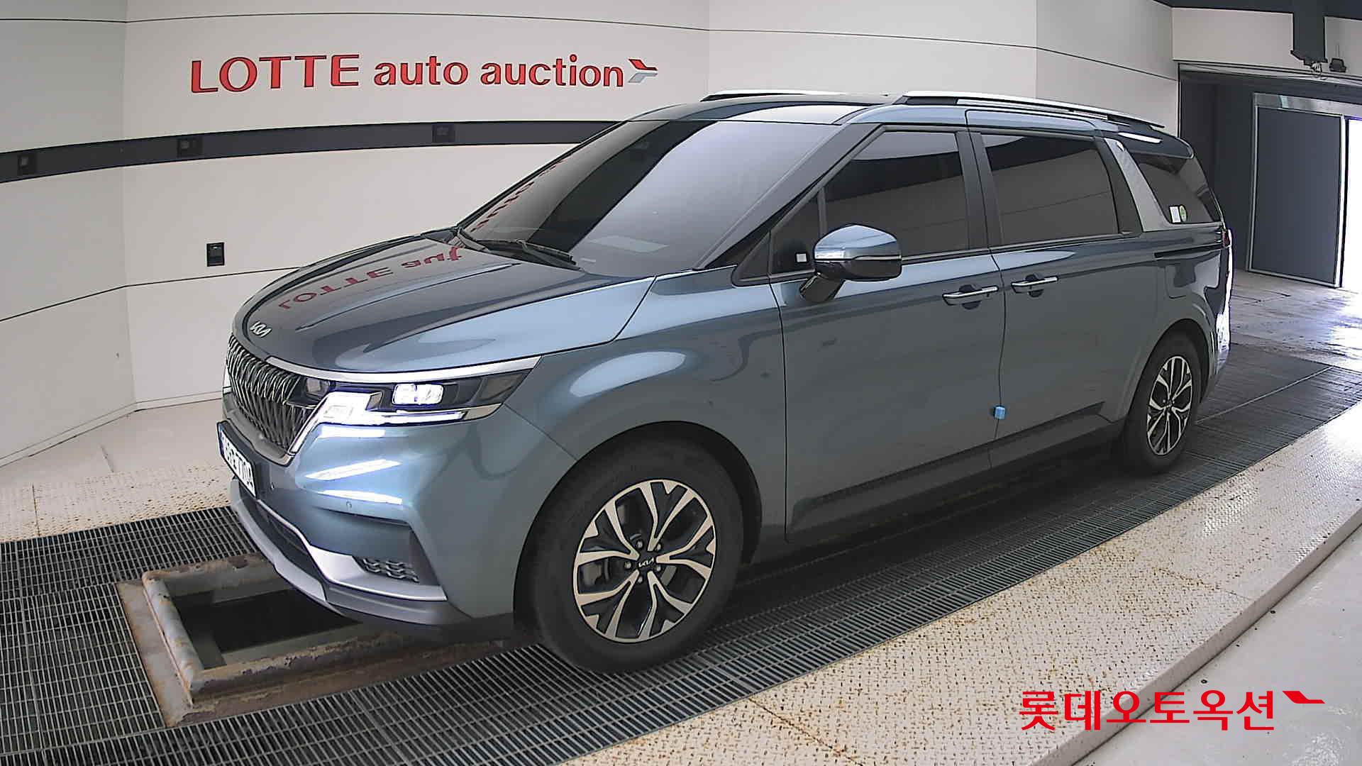 Kia Carnival id 3057647 из Кореи 13