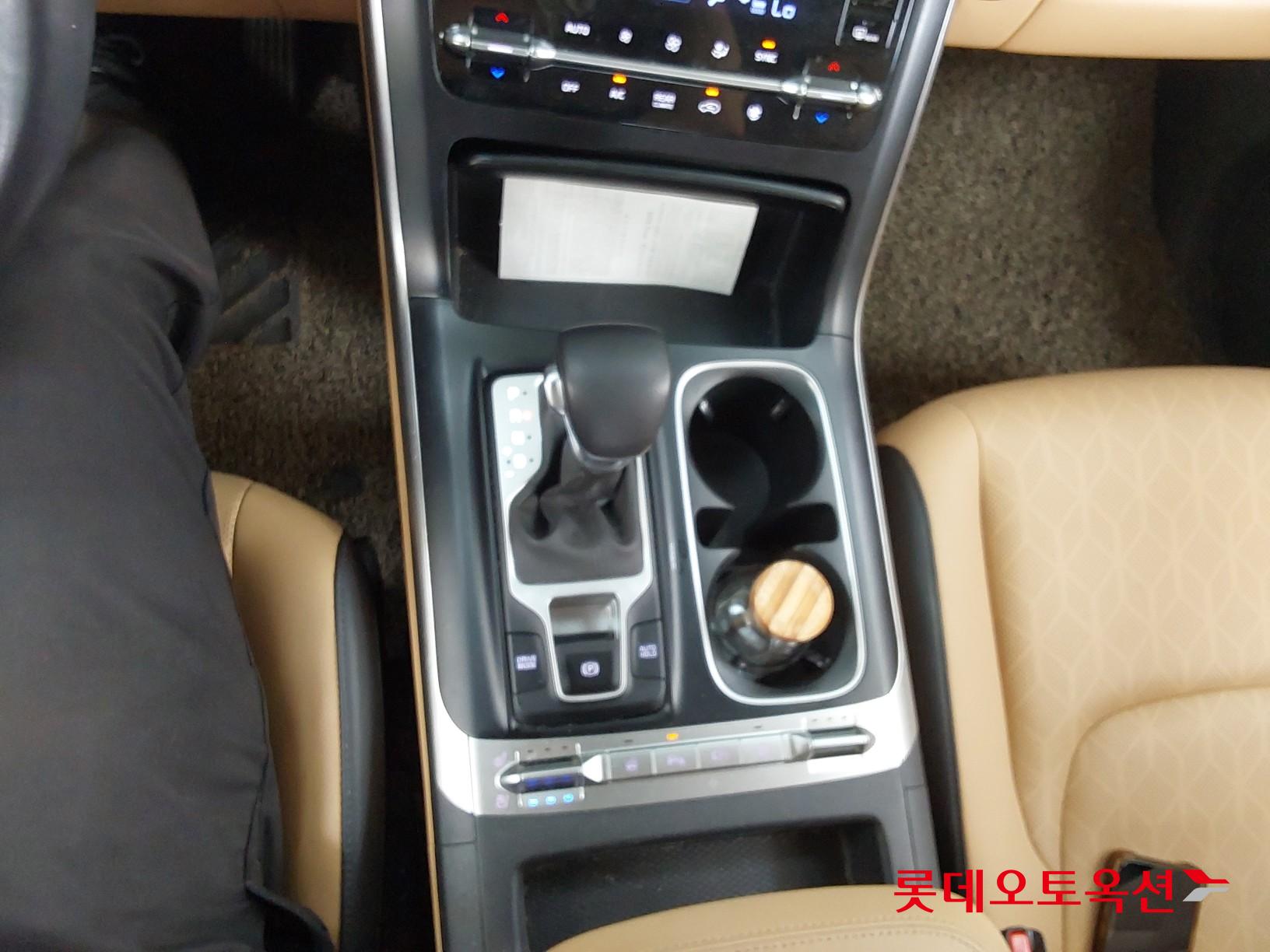 Kia Carnival id 3057647 из Кореи 33