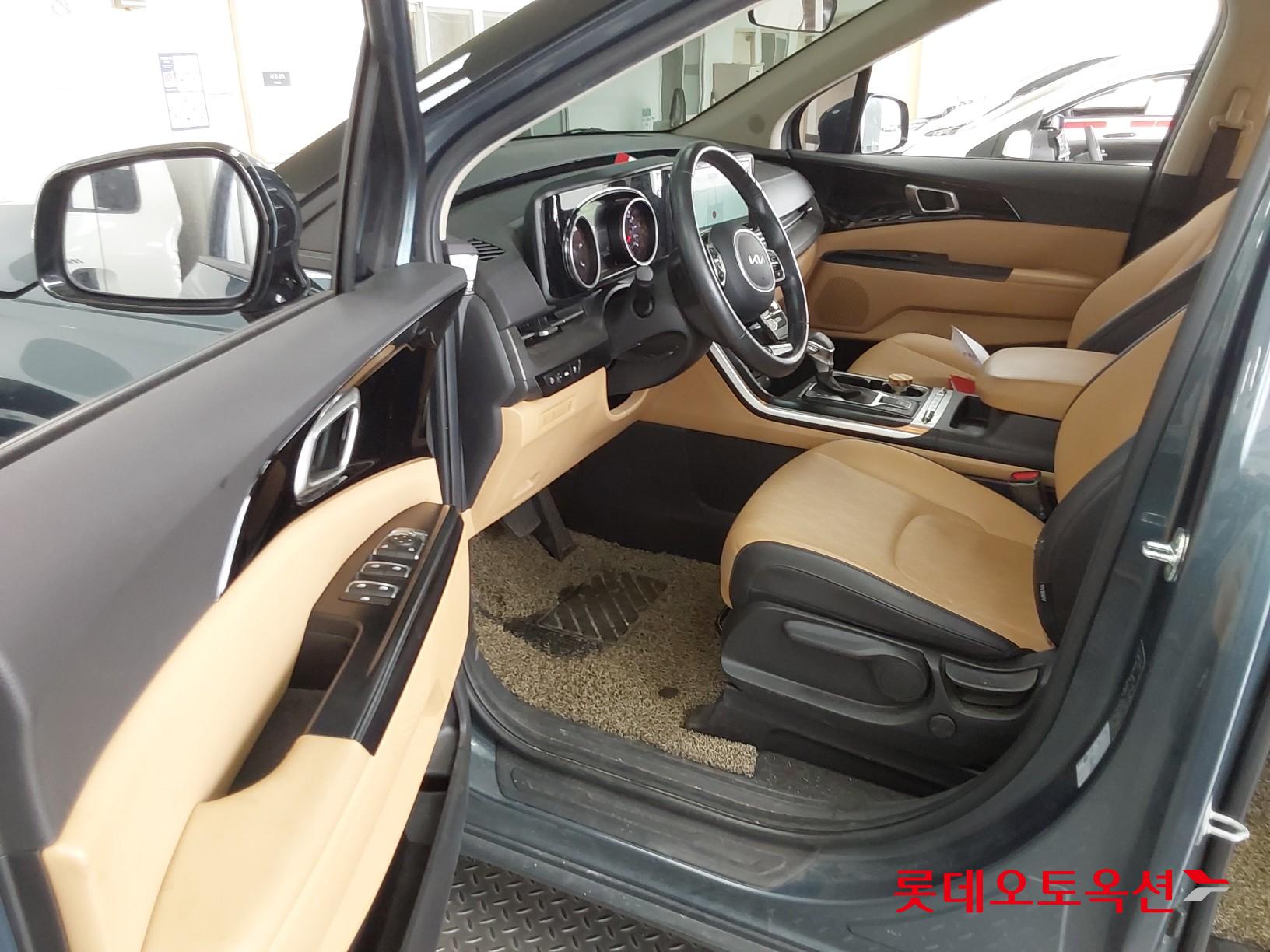 Kia Carnival id 3057647 из Кореи 35