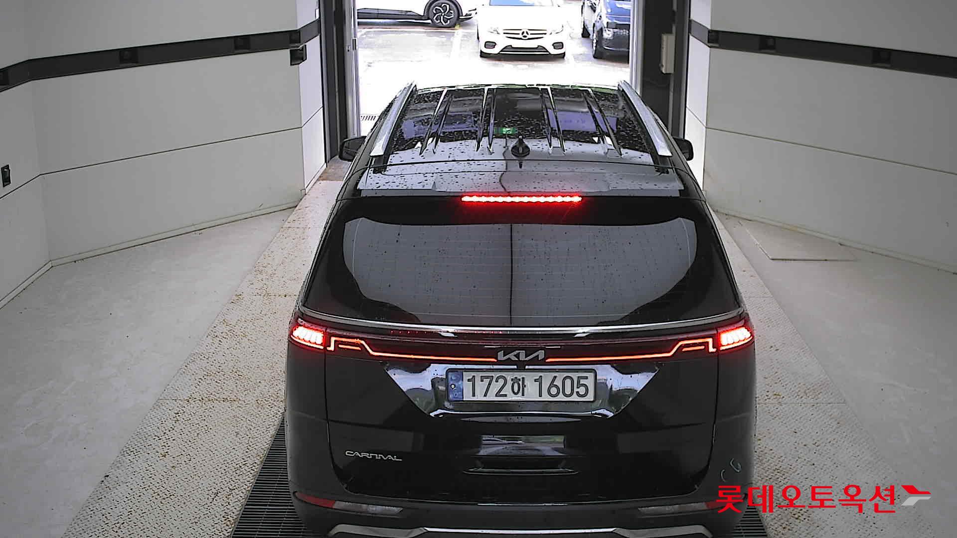 Kia Carnival Limousine 2023 Aurora Black Pearl из Кореи, фото 5