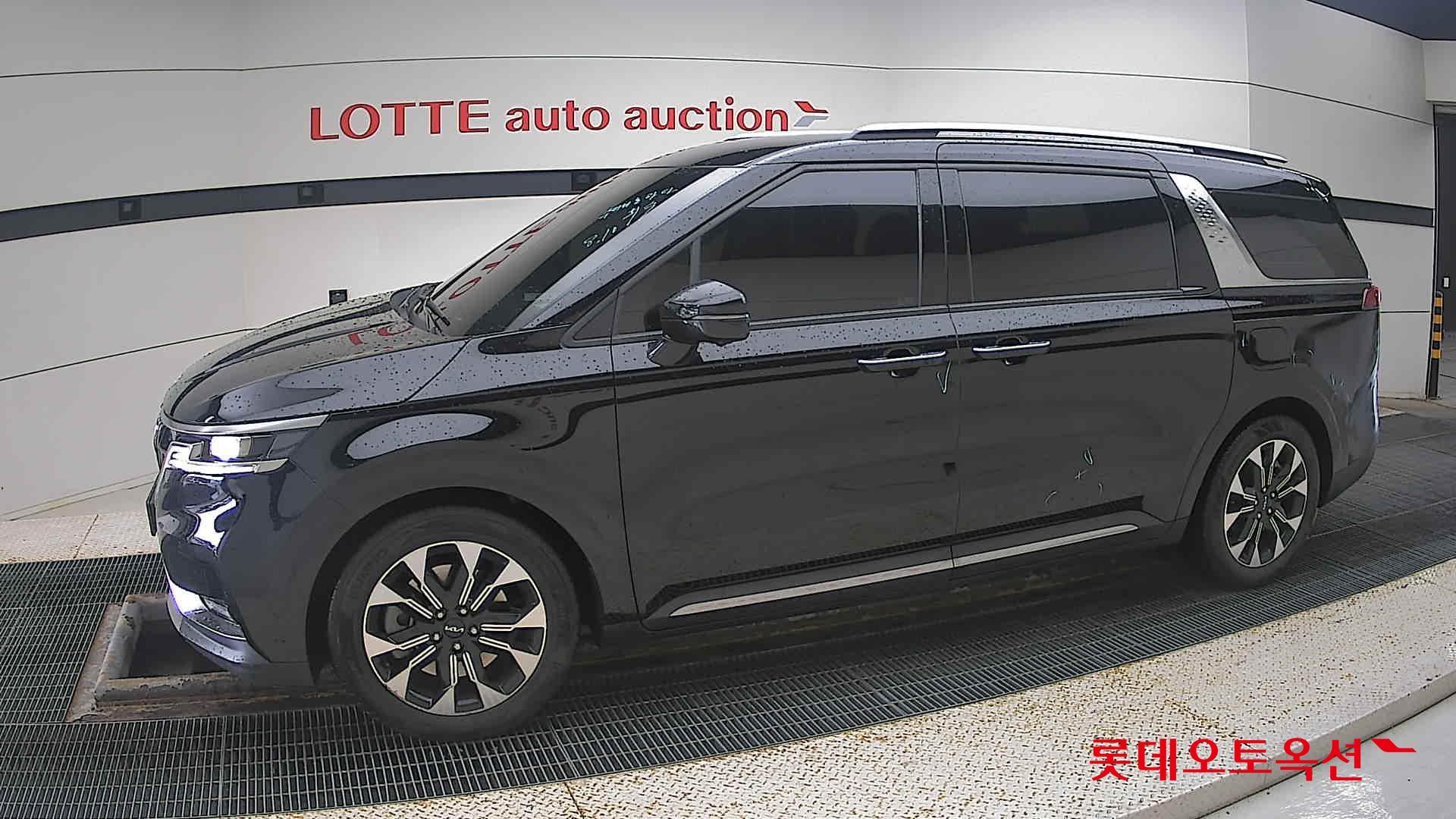 Kia Carnival Limousine id 3057717 из Кореи 12