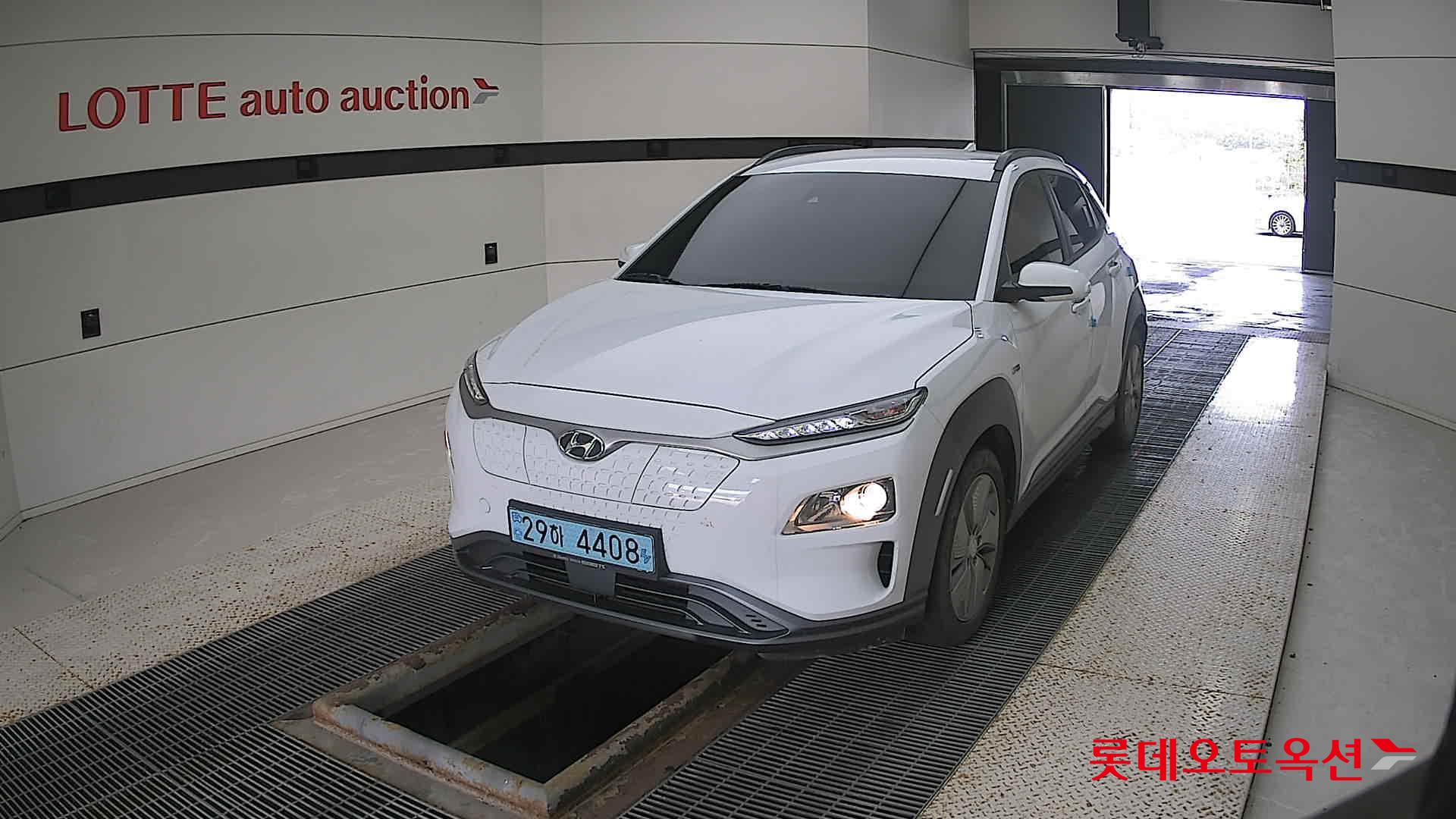 Hyundai KONA Electric 2020 Chokwhite из Кореи
