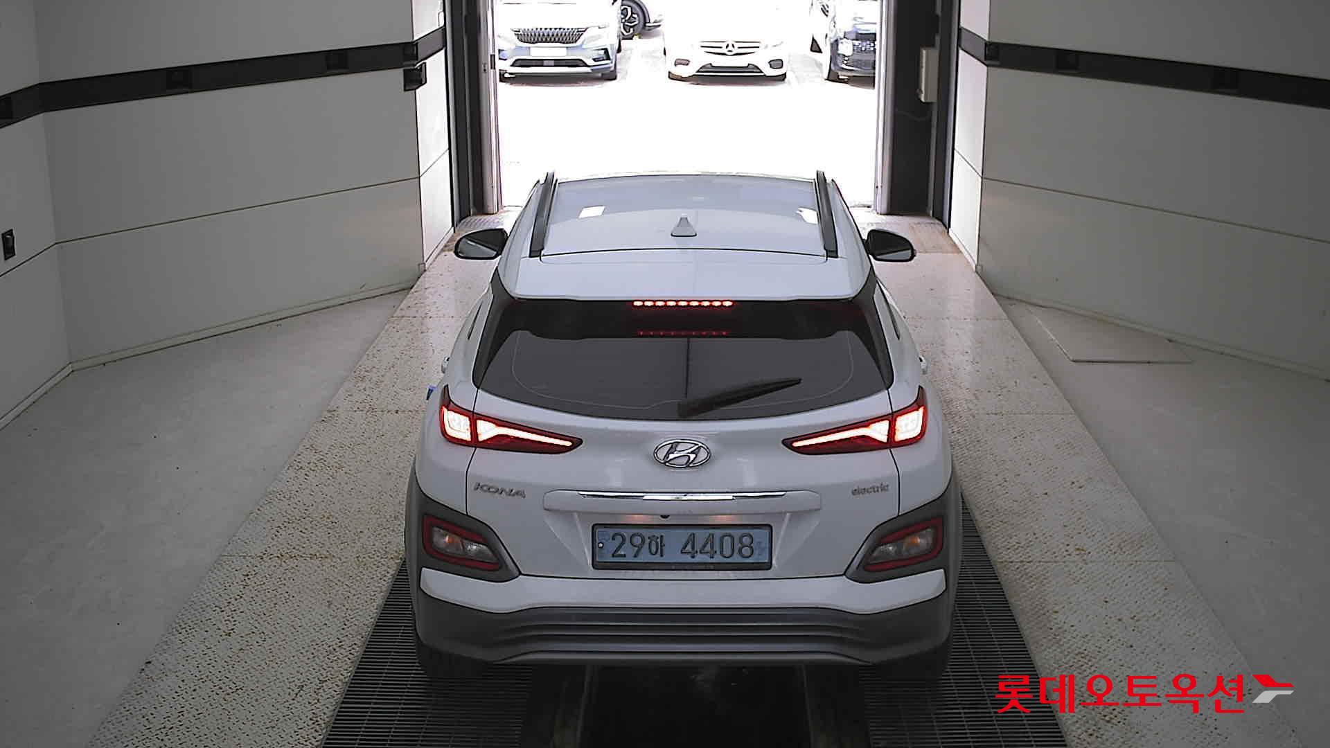 Hyundai KONA Electric 2020 Chokwhite из Кореи, фото 5