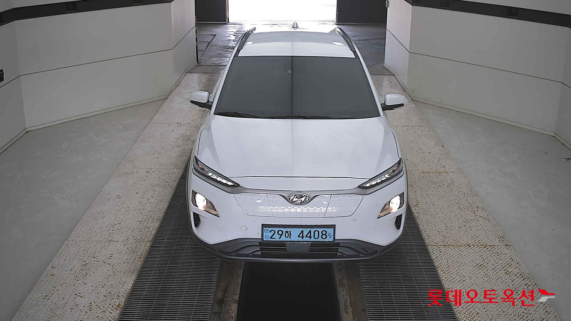 Hyundai KONA Electric id 3052522 из Кореи 8