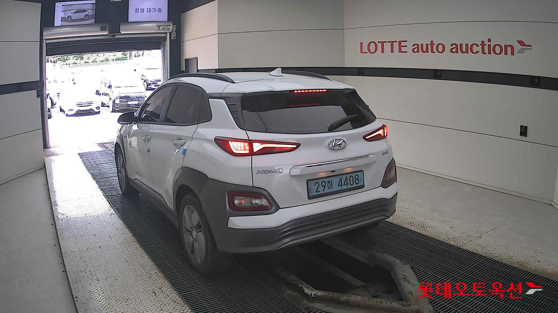 Hyundai KONA Electric id 3052522 из Кореи 9