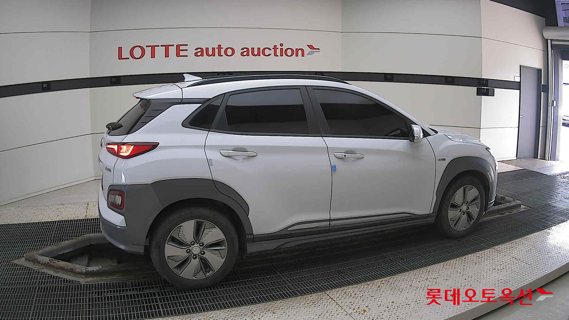 Hyundai KONA Electric id 3052522 из Кореи 18