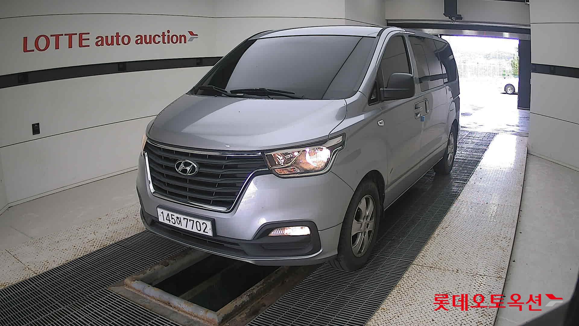 Hyundai Grand Starex 2020 Hypermetallic из Кореи
