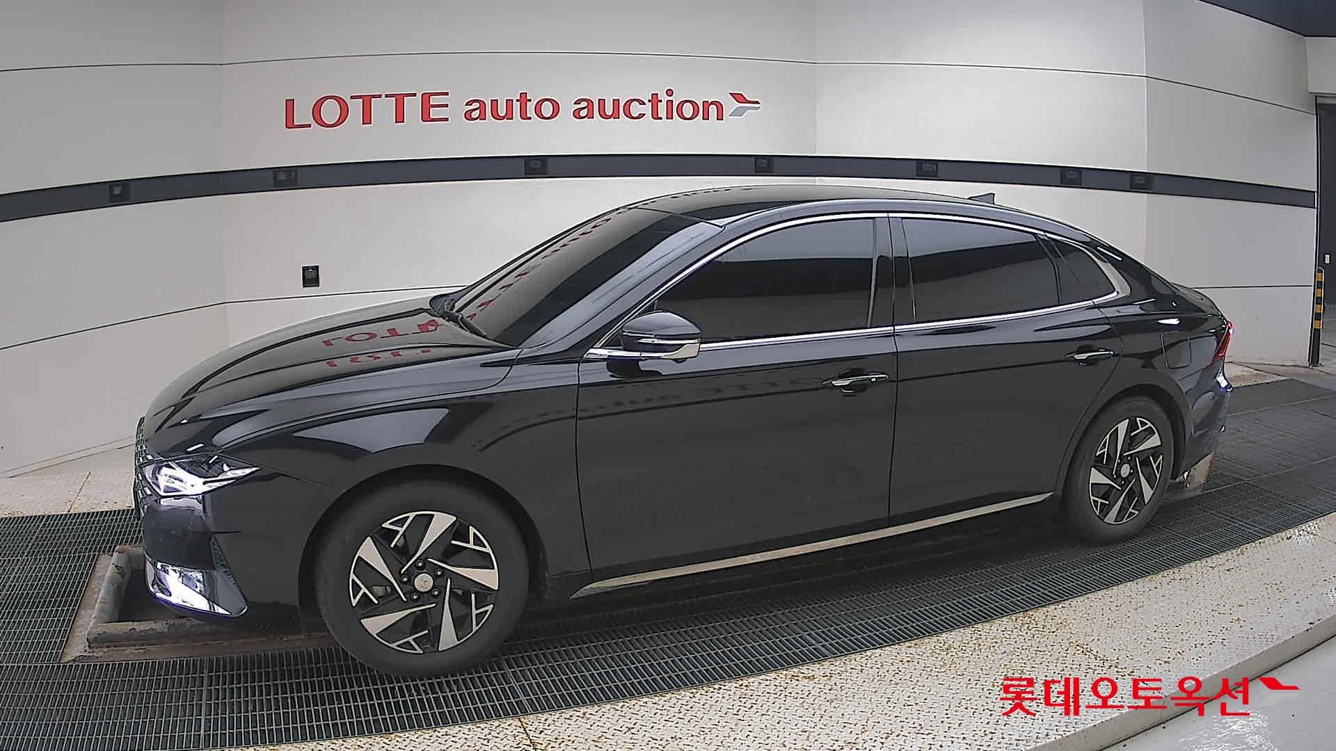 Hyundai Grandeur Hybrid id 3052514 из Кореи 12