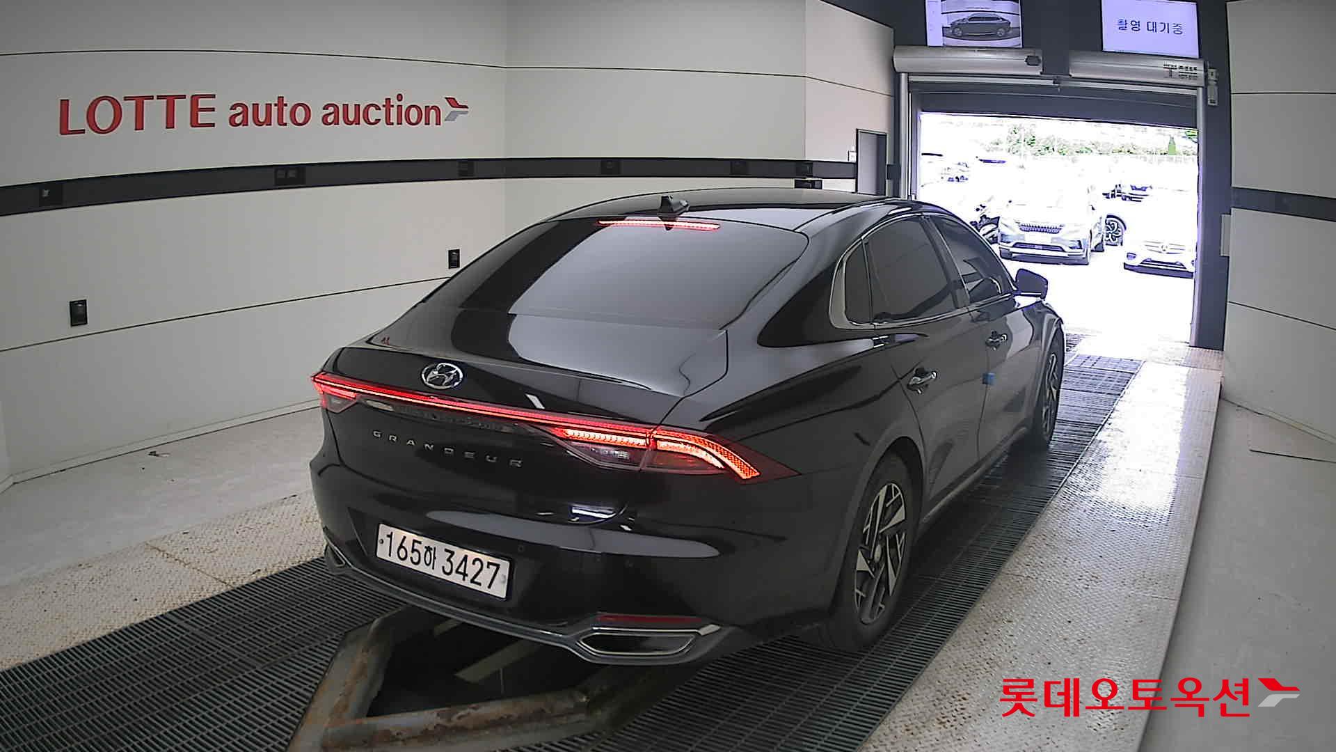 Hyundai Grandeur Hybrid id 3052514 из Кореи 20