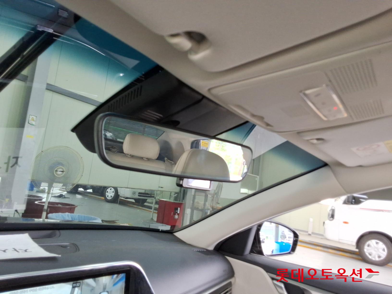 Hyundai Grandeur Hybrid id 3052514 из Кореи 32