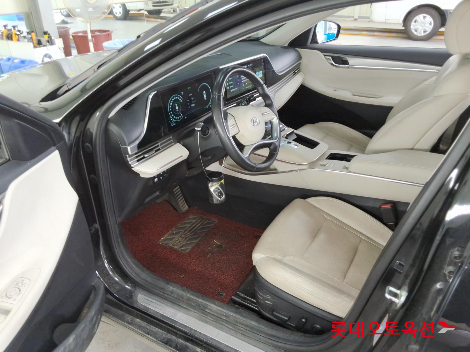 Hyundai Grandeur Hybrid id 3052514 из Кореи 34