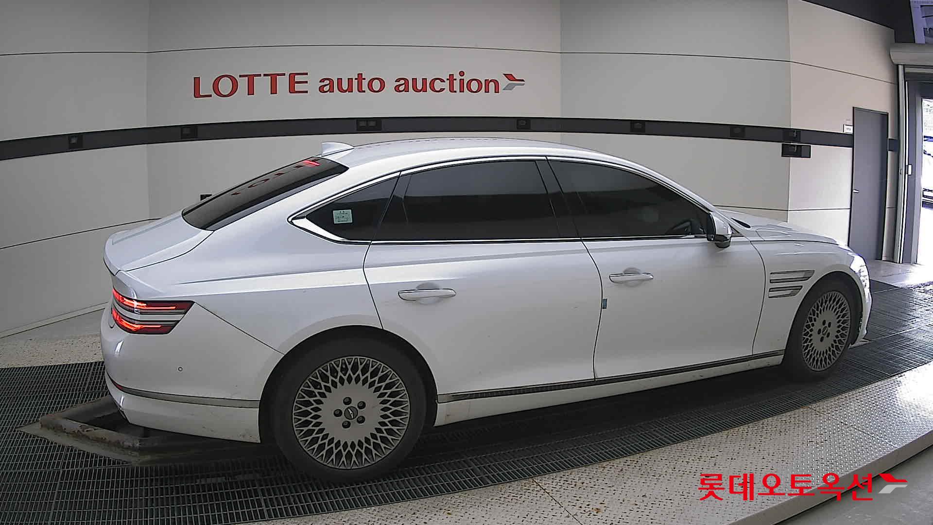 Hyundai G80 id 3057630 из Кореи 18