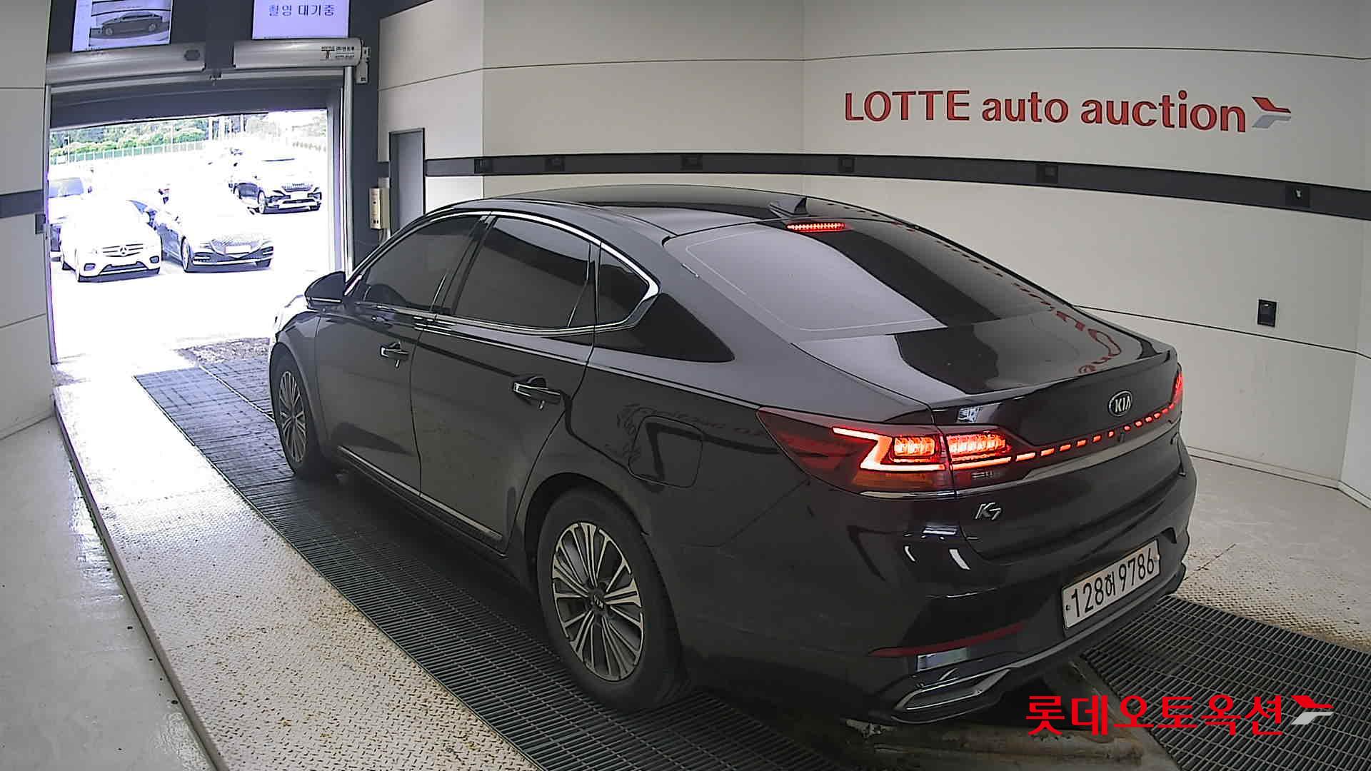 Kia K7 Hybrid 2020 Aurora Black Pearl из Кореи, фото 6