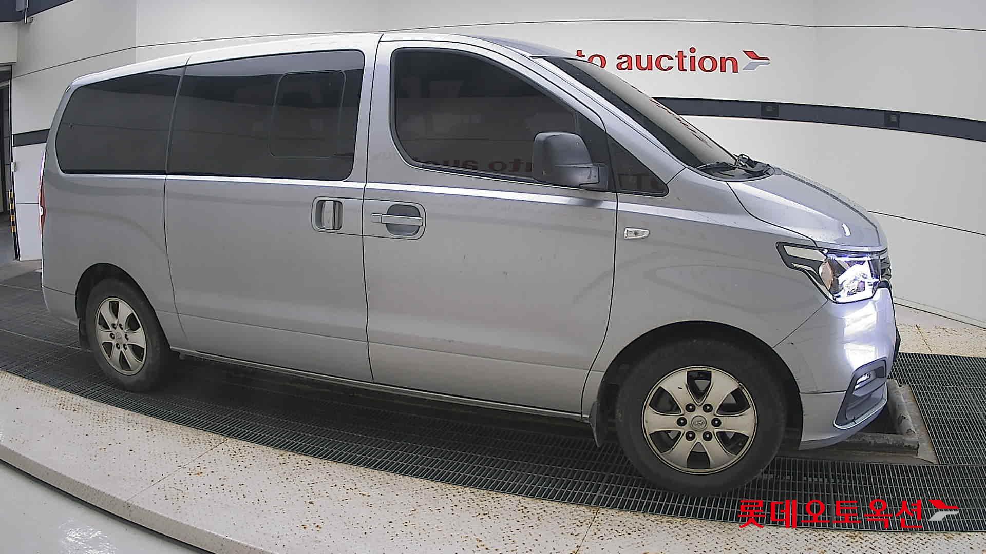 Hyundai Grand Starex id 3052546 из Кореи 17