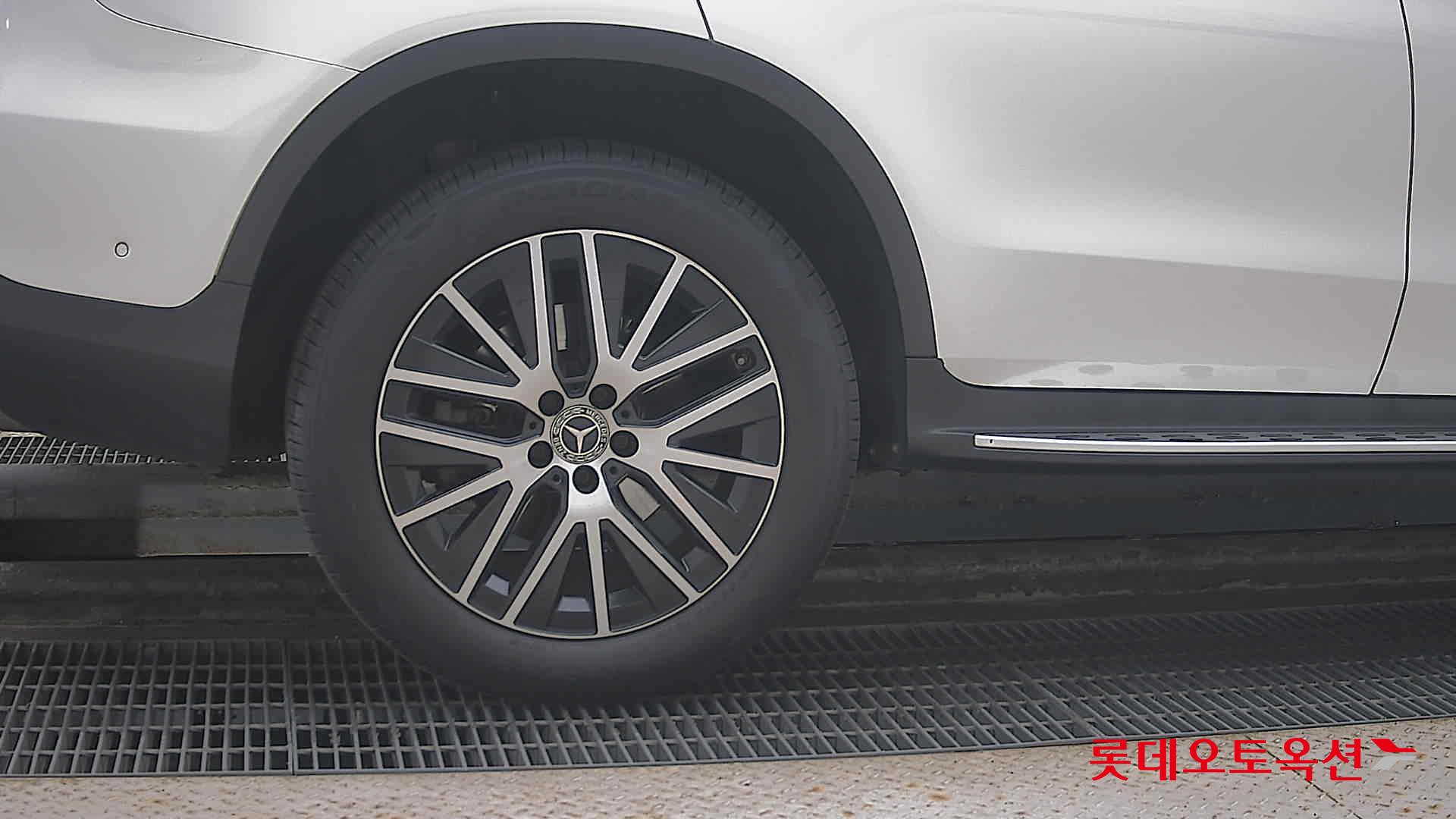 Mercedes-Benz Mercedes-Benz GLC300 e 4MATIC id 3052612 из Кореи 24