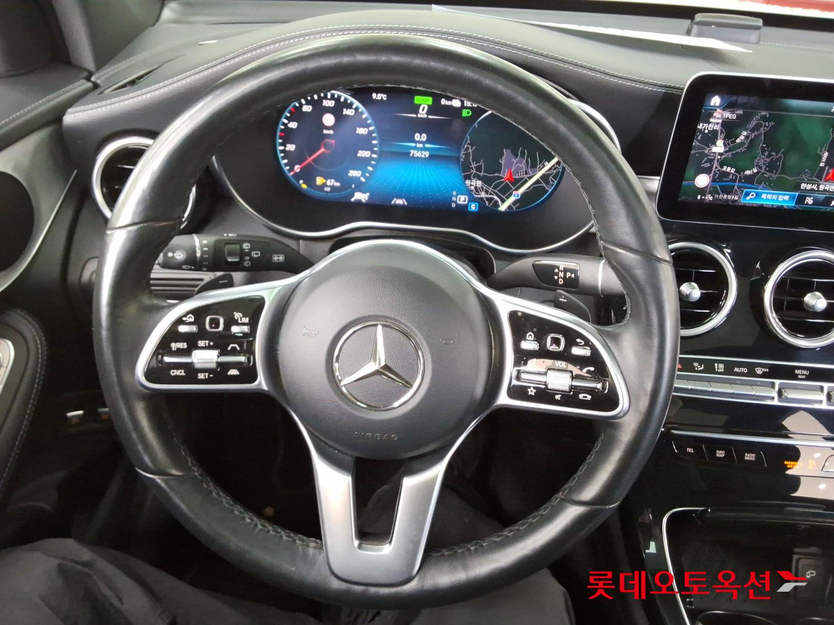 Mercedes-Benz Mercedes-Benz GLC300 e 4MATIC id 3052612 из Кореи 29