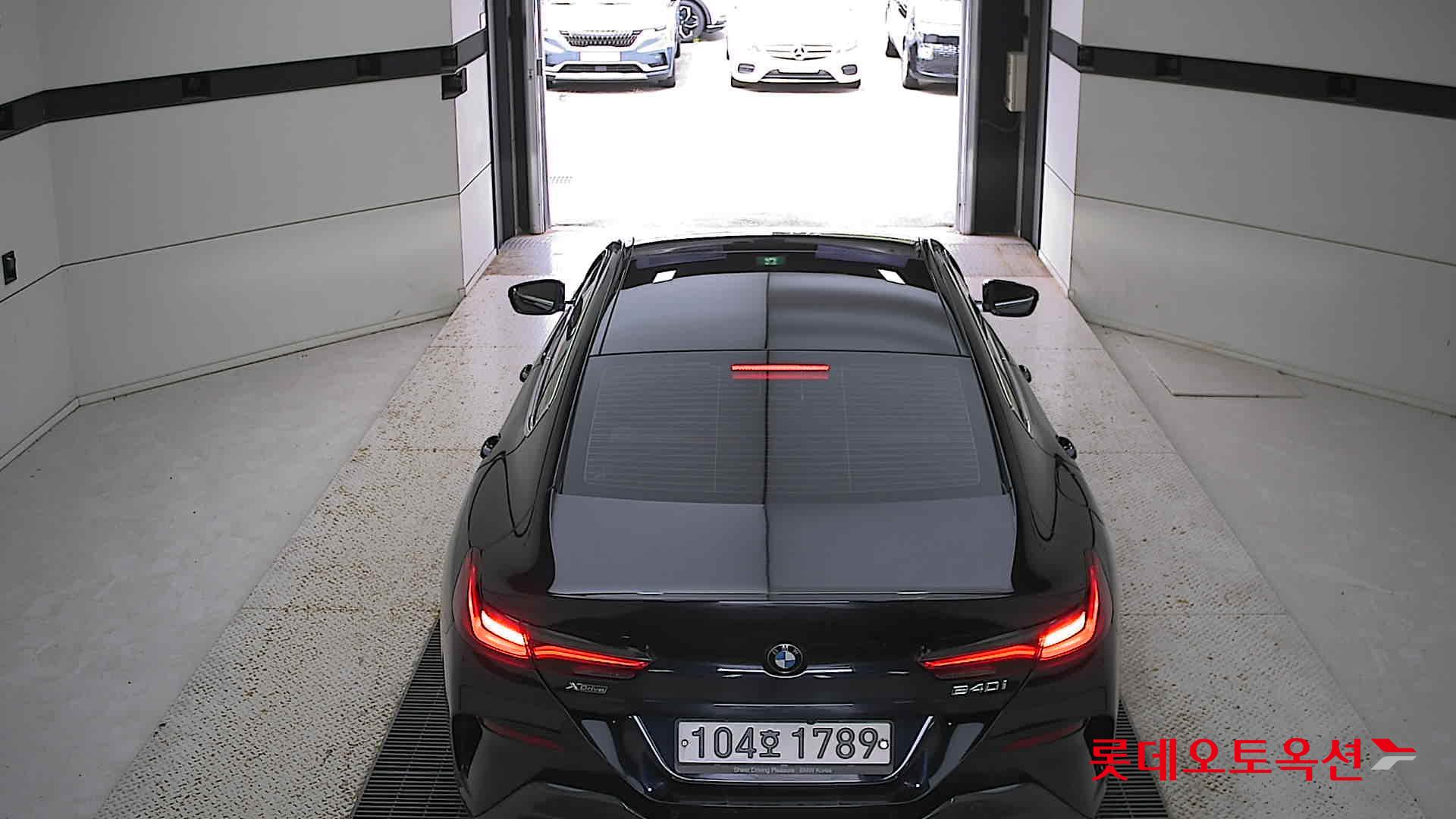 BMW  840i xDrive Gran Coupe M Sport Package 2020 416-CARBON BLACK (BMW) из Кореи, фото 5