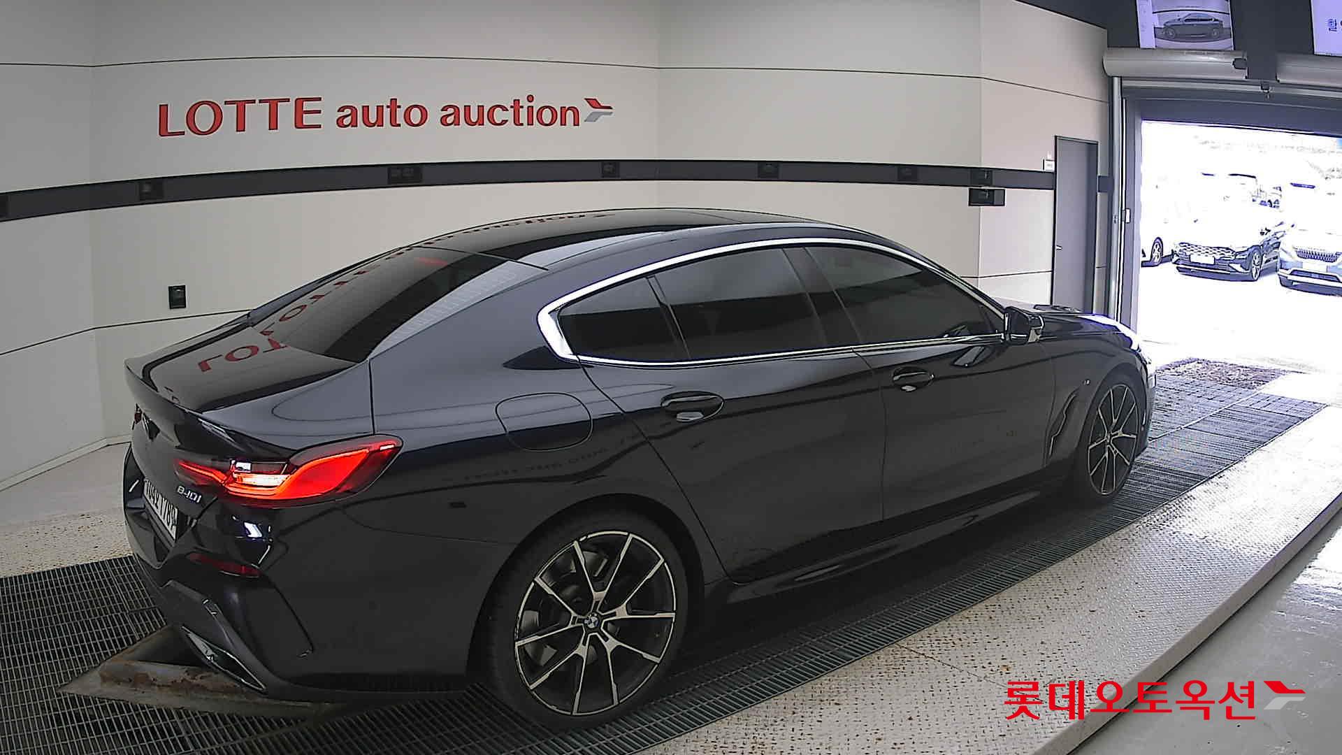 BMW  840i xDrive Gran Coupe M Sport Package id 3052605 из Кореи 19