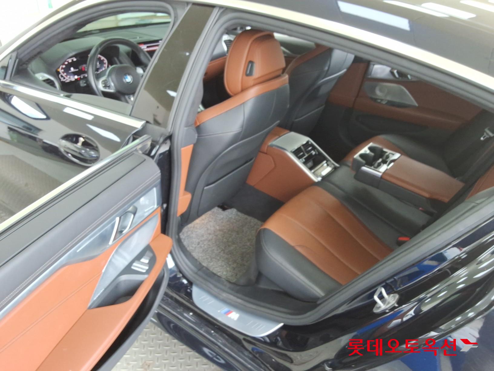 BMW  840i xDrive Gran Coupe M Sport Package id 3052605 из Кореи 36