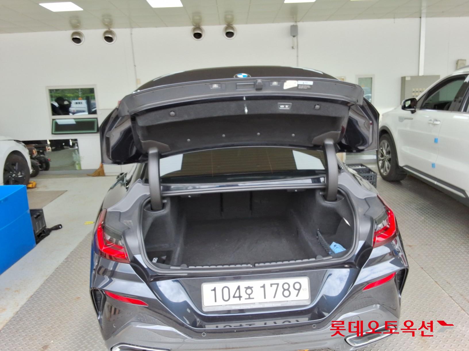 BMW  840i xDrive Gran Coupe M Sport Package id 3052605 из Кореи 37