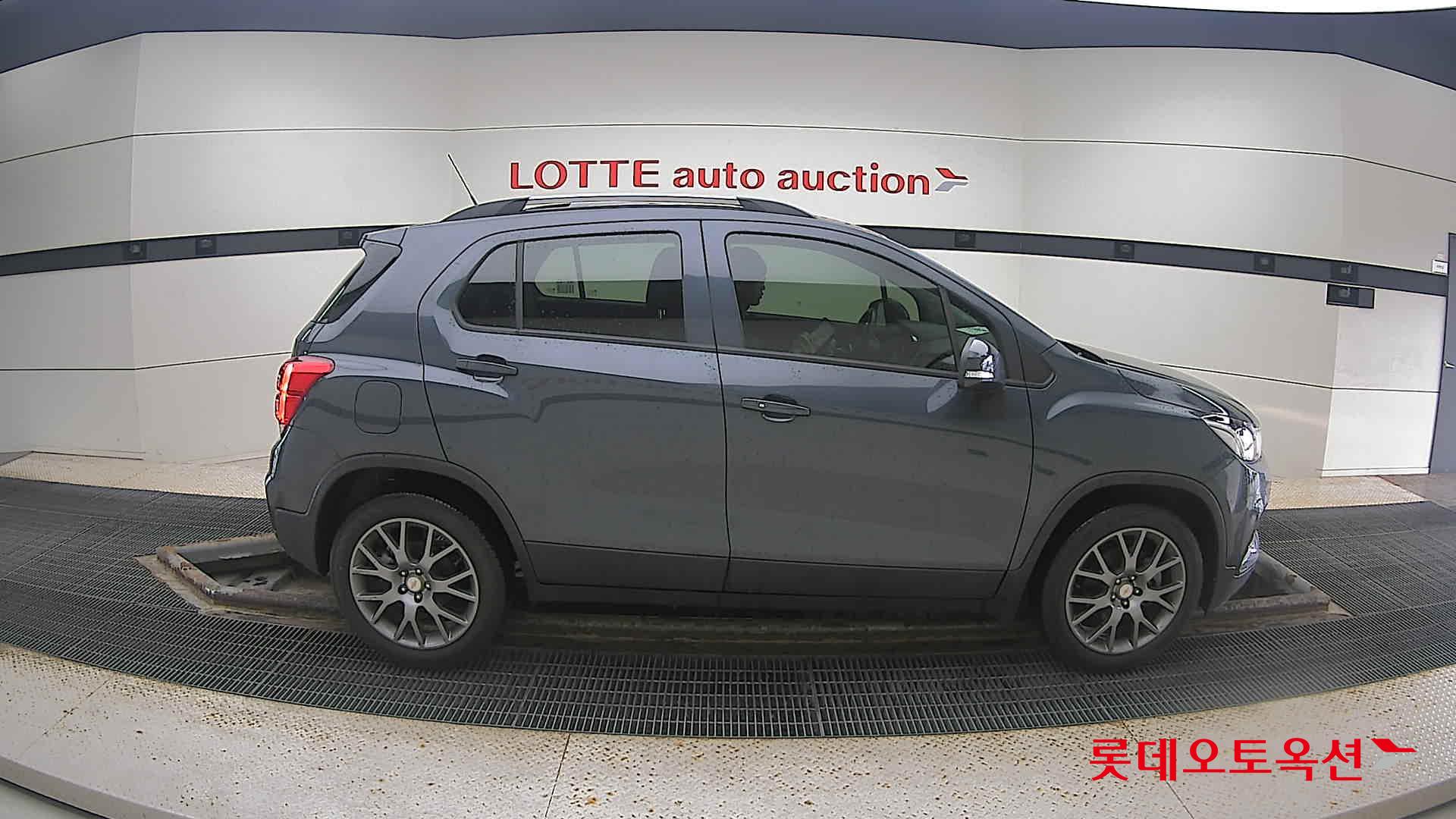 Korea G M Trax 1.4 2021 Dark Knight Gray из Кореи, фото 3