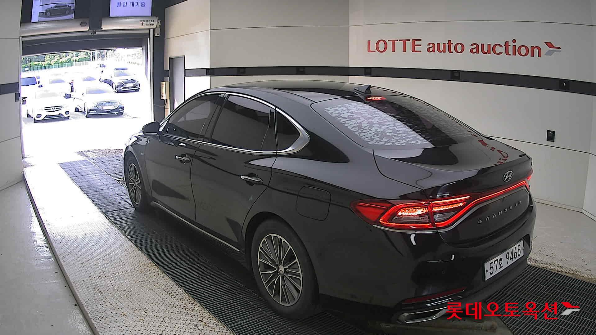 Hyundai Granger Hybrid 2019 Midnight Black из Кореи, фото 6