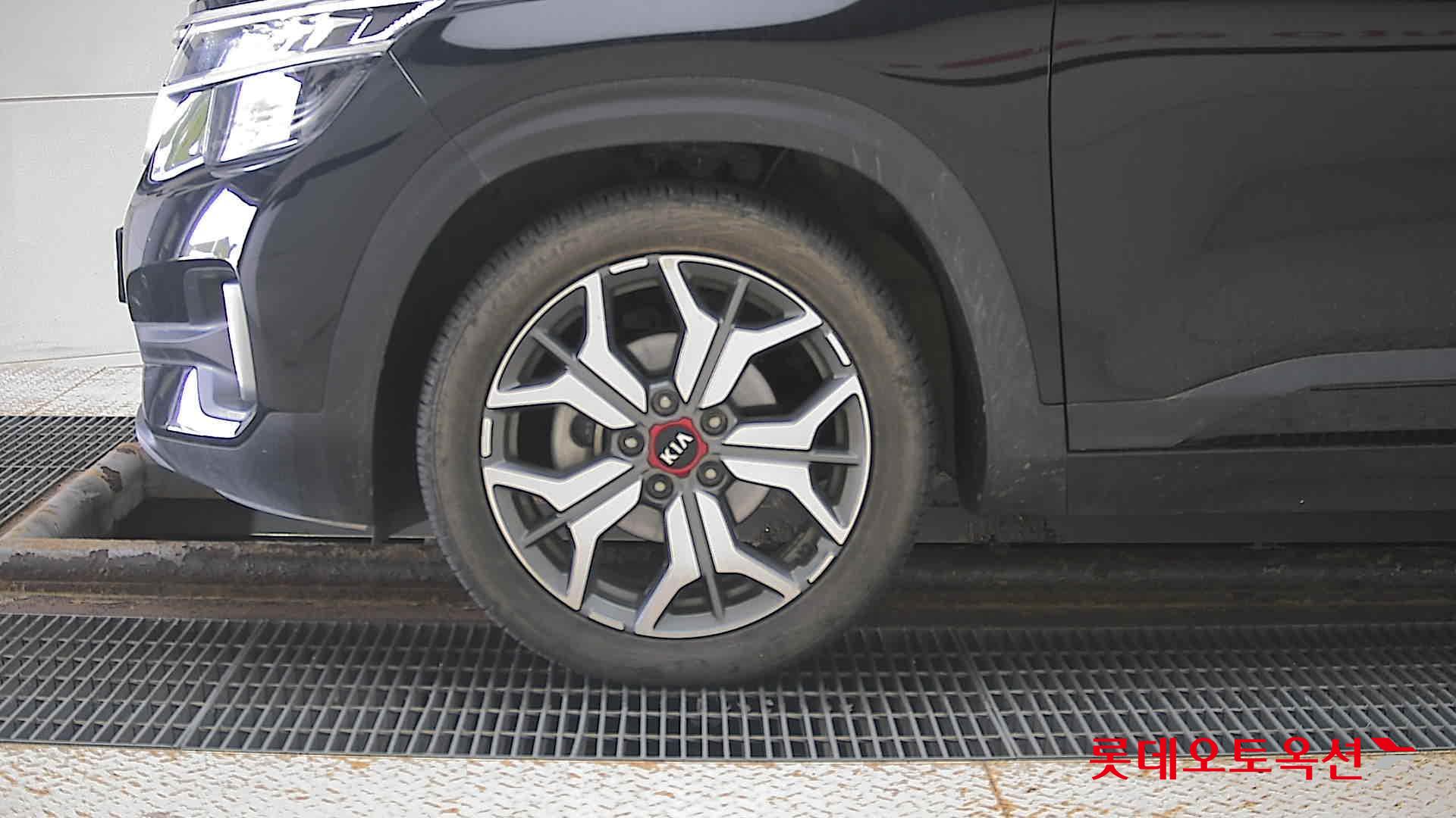 Kia Seltos id 3062789 из Кореи 21