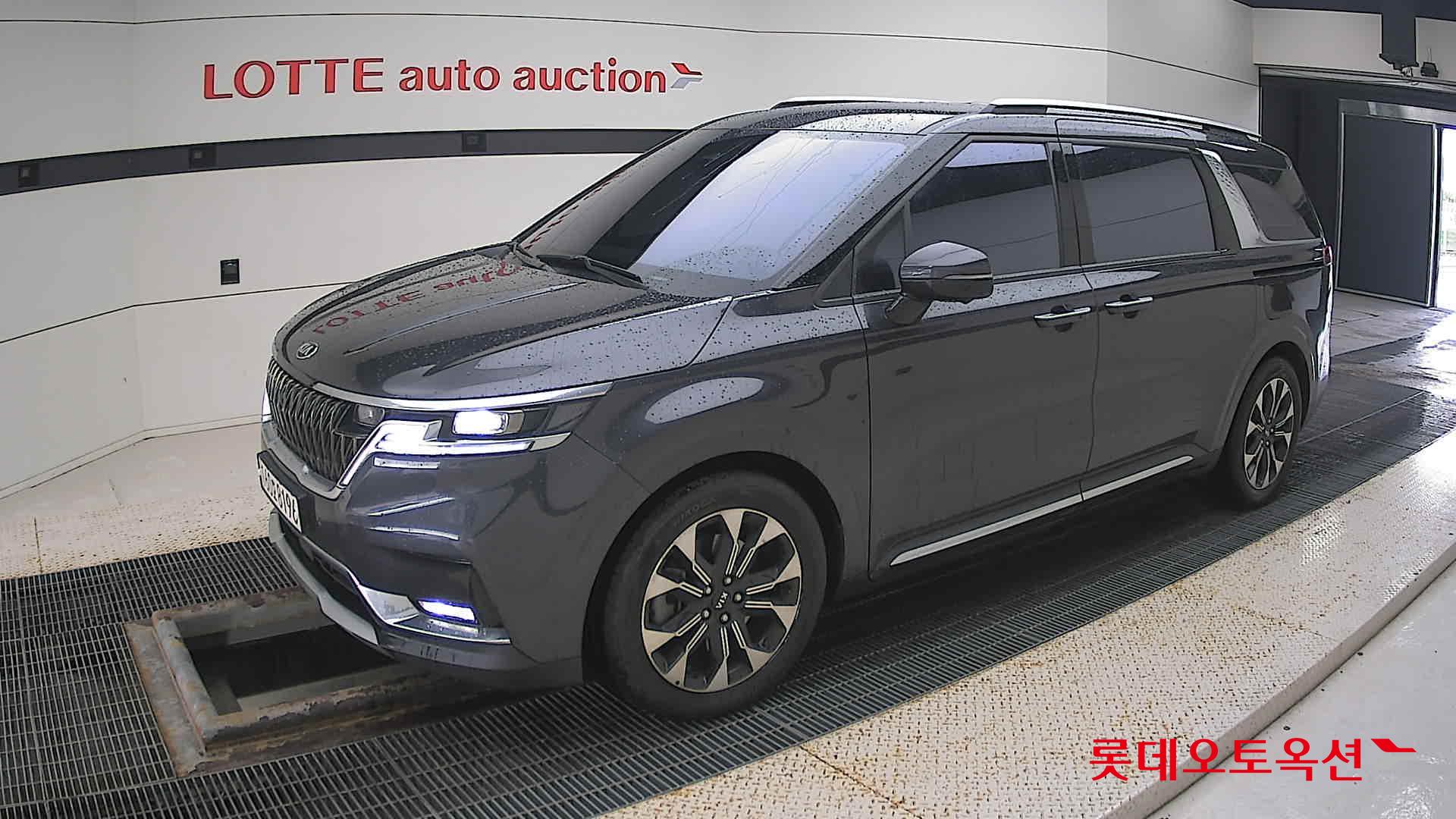 Kia Carnival id 3052549 из Кореи 13