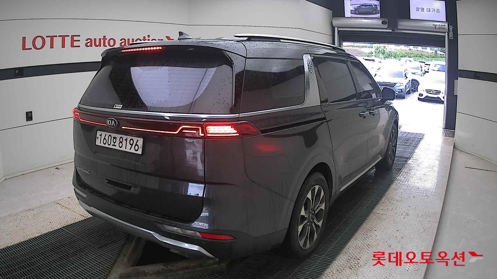 Kia Carnival id 3052549 из Кореи 20